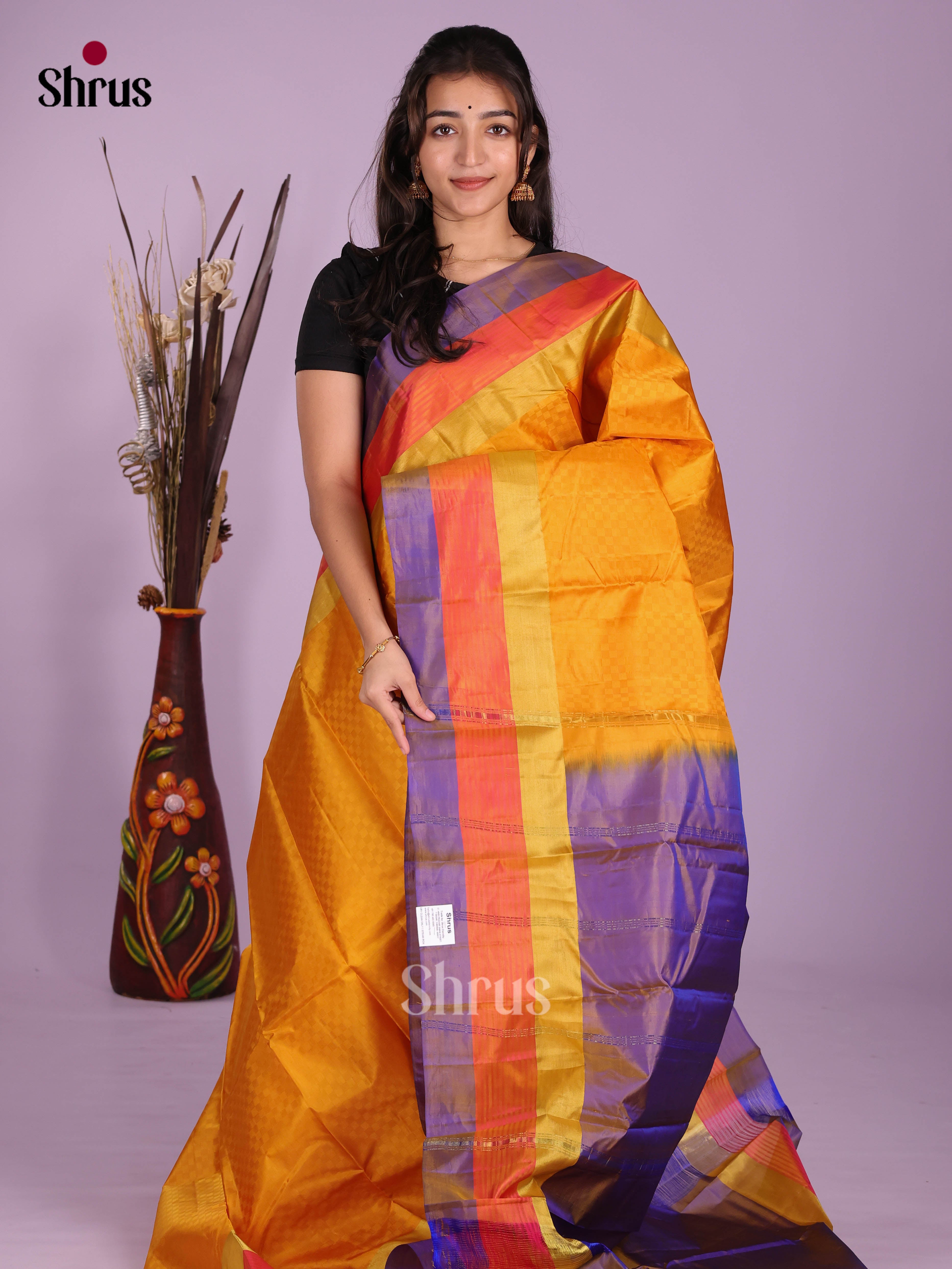 Buy Glorious Mustard Kanchipuram Silk Saree With Self Jacquard Patterns, Broad Border & Chit Pallu