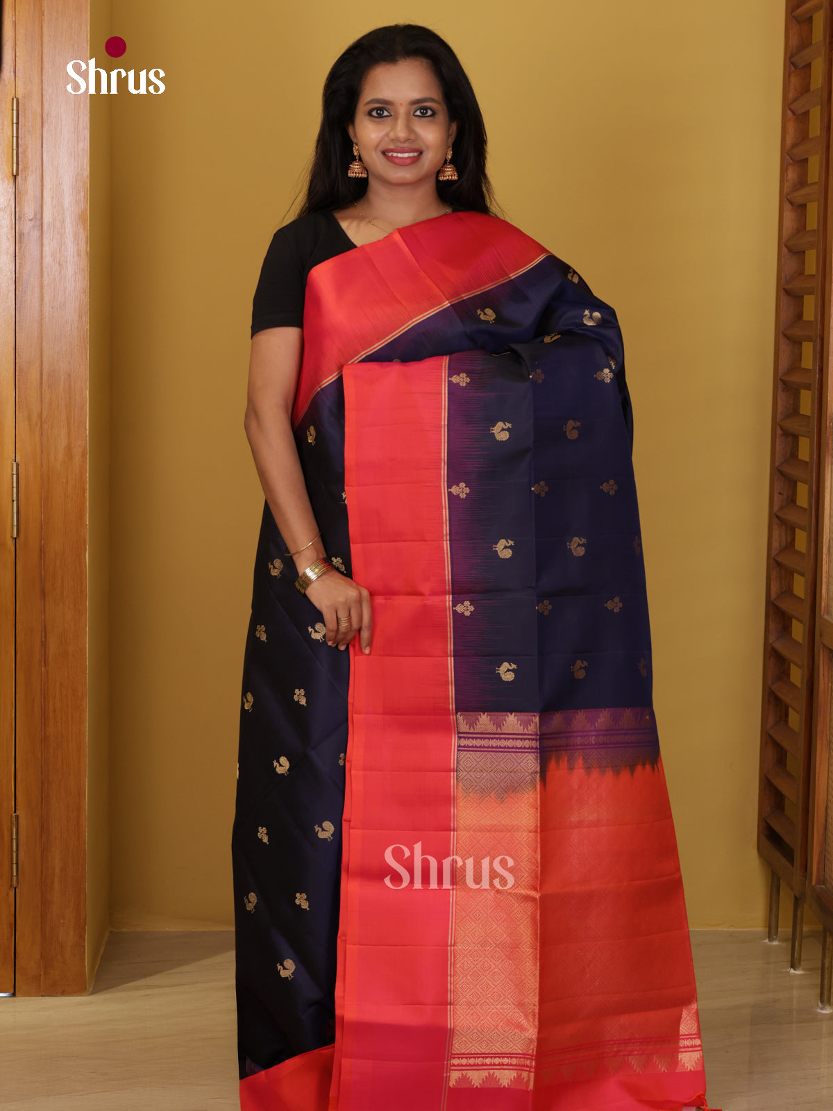 Buy Timeless Navy Blue Soft Silk Saree With Golden Bird Motifs, Red Border & Brocade Pallu