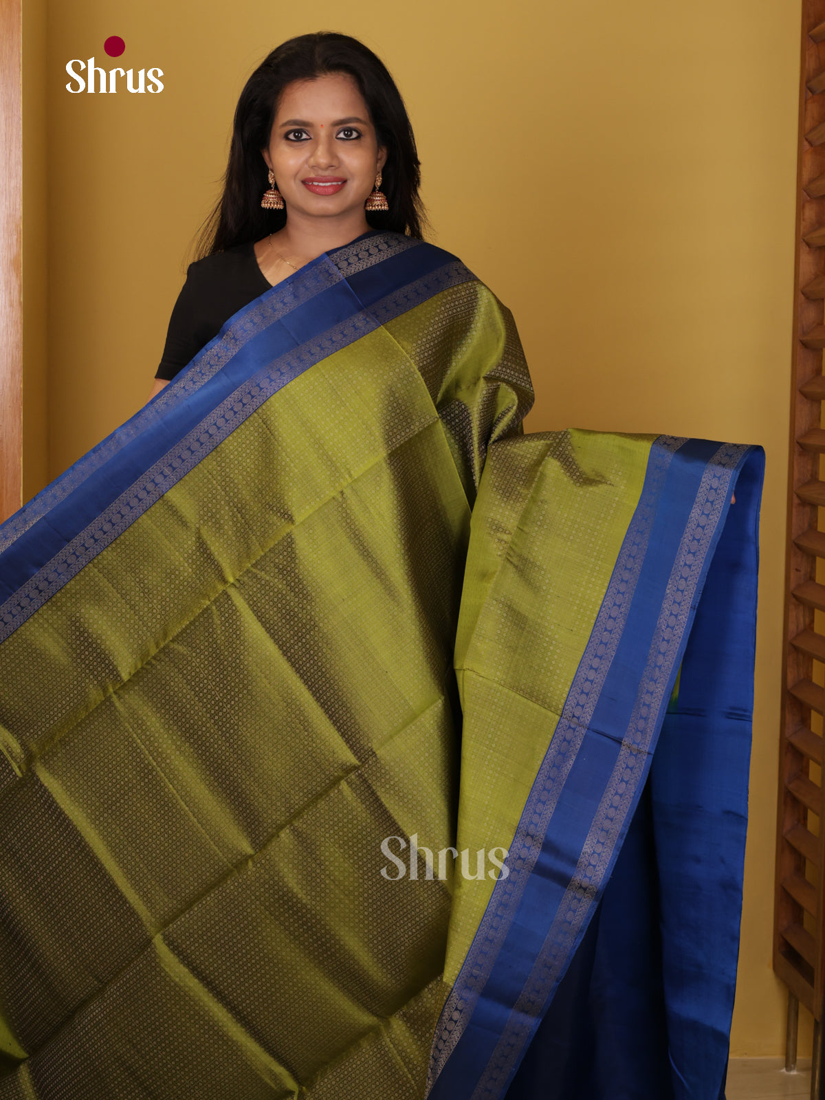 Buy Pretty Olive Green Pure Soft Silk Saree with Zari Checks, Buttas & Blue Rettaipet Border