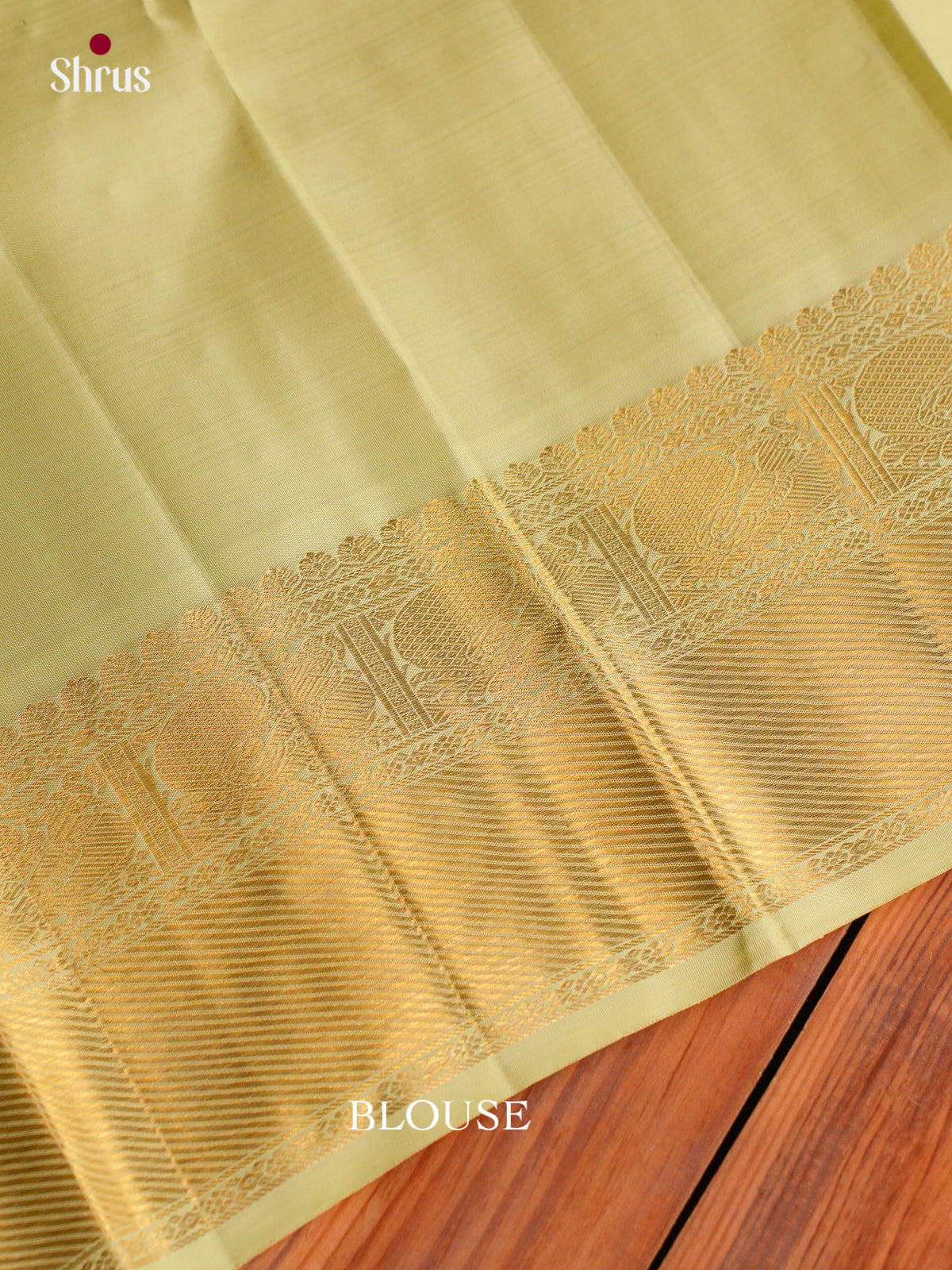 Opulent Navy Blue Pattu Saree With Zari checks, Buttas & Cream Zari Woven Border & Pallu