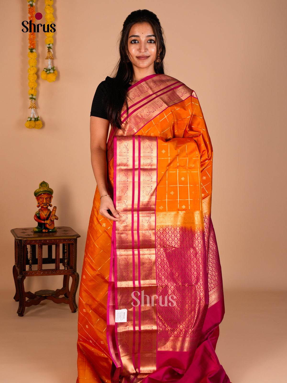 Buy Vivid Orange Kanchipuram silk Saree With Golden Checks, Buttas, Pink Zari Woven Big Border & Pallu