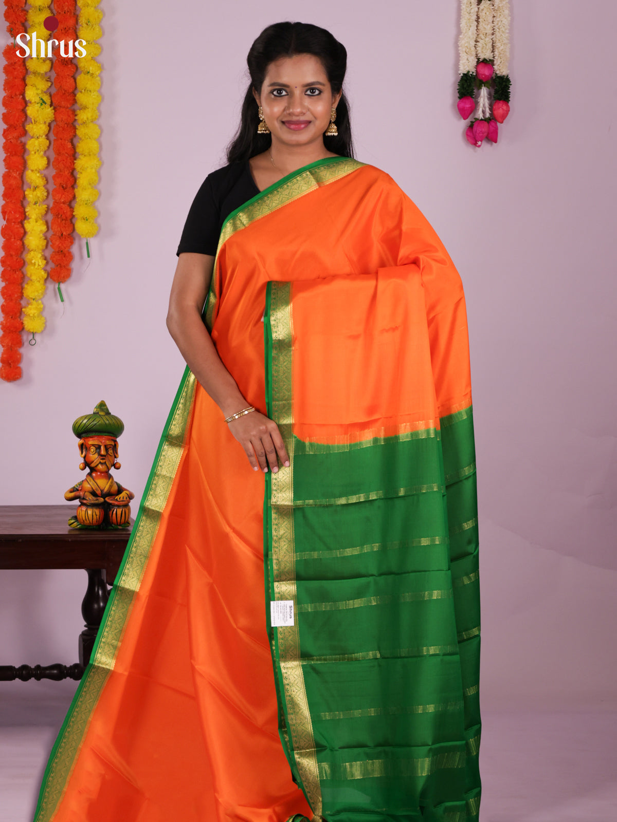 Buy Elegant Orange Mysore Silk Saree With Green Zari Woven Border & Chit Pallu
