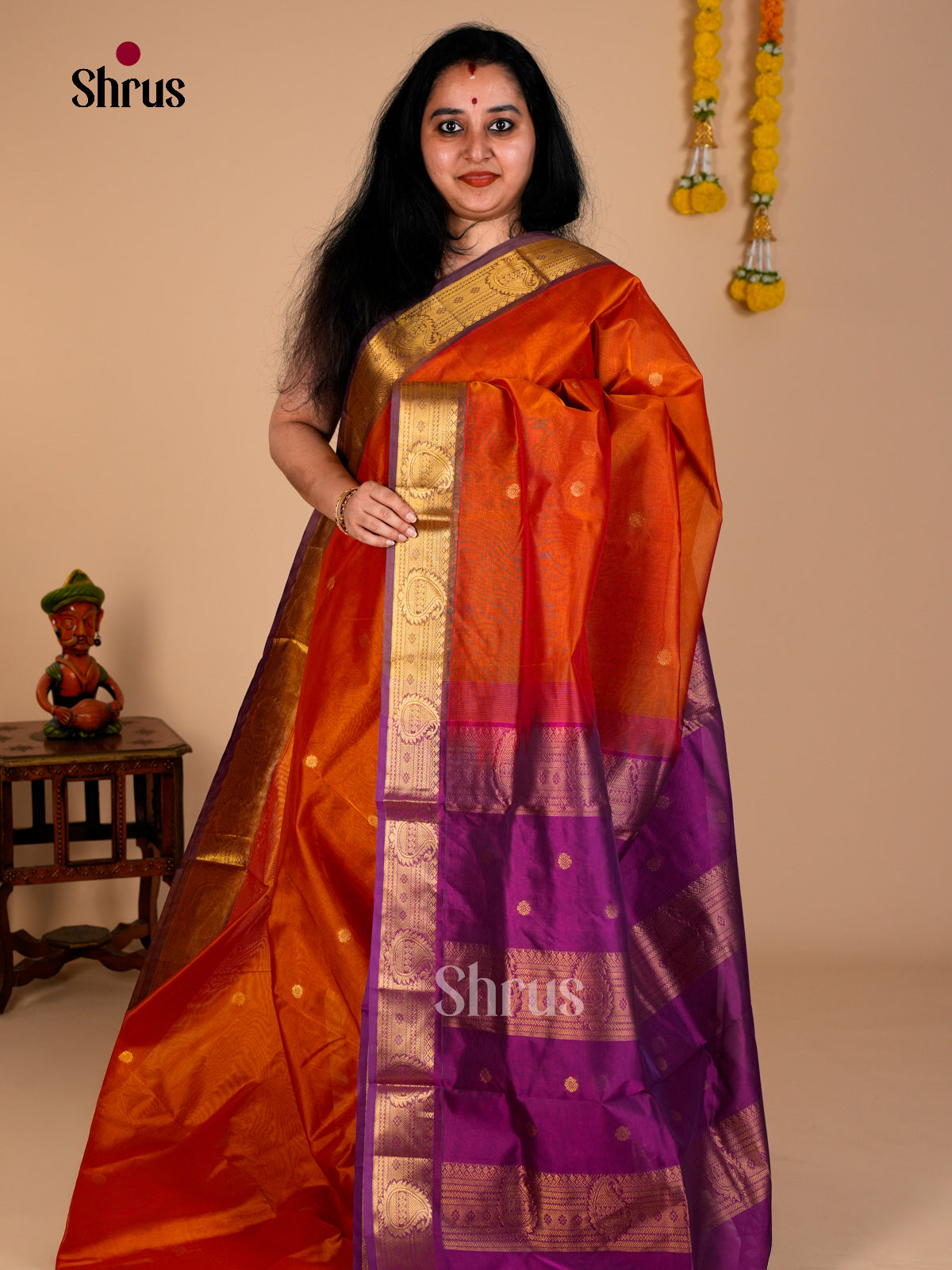 Buy Glowing Orange Silk Cotton Saree With Golden Buttas, Purple Zari Border & Traditional Pallu