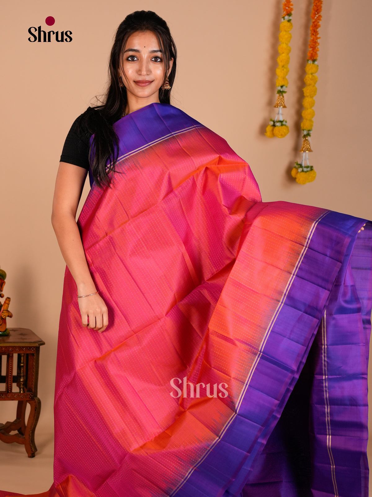 Buy Striking Orangish Pink Pure Soft Silk Saree with Zari Checks & Violet Brocade Pallu