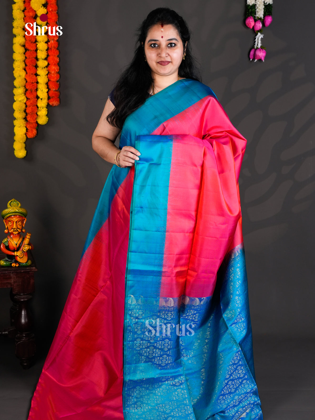 Buy Pretty Orangish Pink Soft Silk Saree with Contrast Blue Border & Zari Brocade Pallu