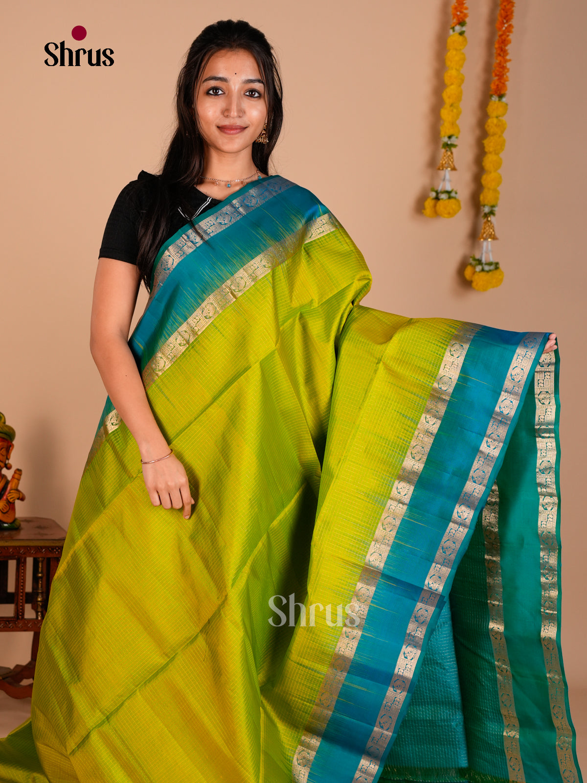 Buy Radiant Parrot Green Pure Soft Silk Saree with Intricate Checks & Teal Rettaipet Zari Border
