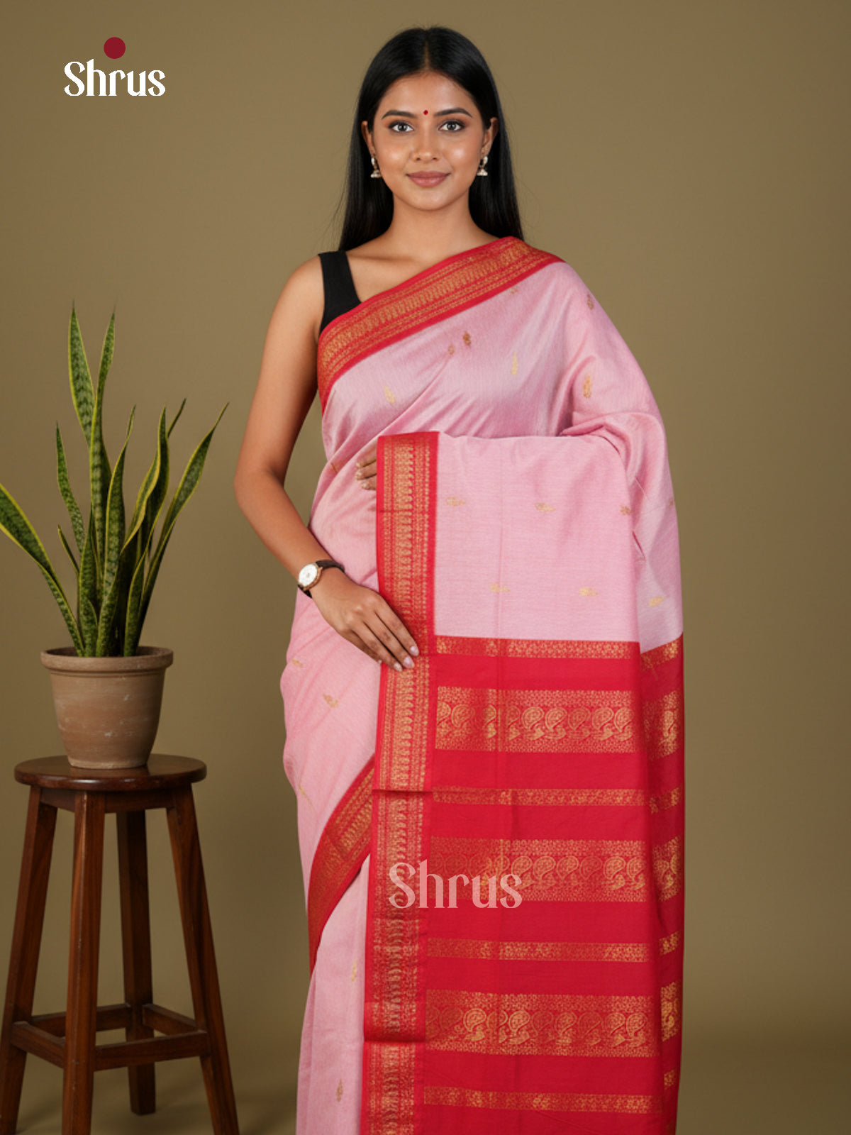 Alluring Pastel Pink Kalyani Cotton Sarees With Gold Leaf Buttas, Red Border & Traditional Pallu
