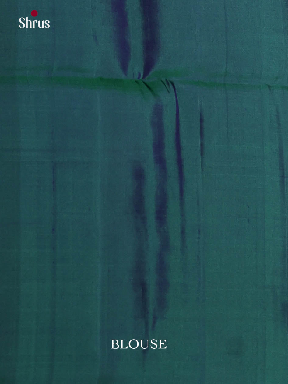 Buy Classy Peacock Green Silk Saree With Annapakshi & Circular Motifs & Brocade Pallu