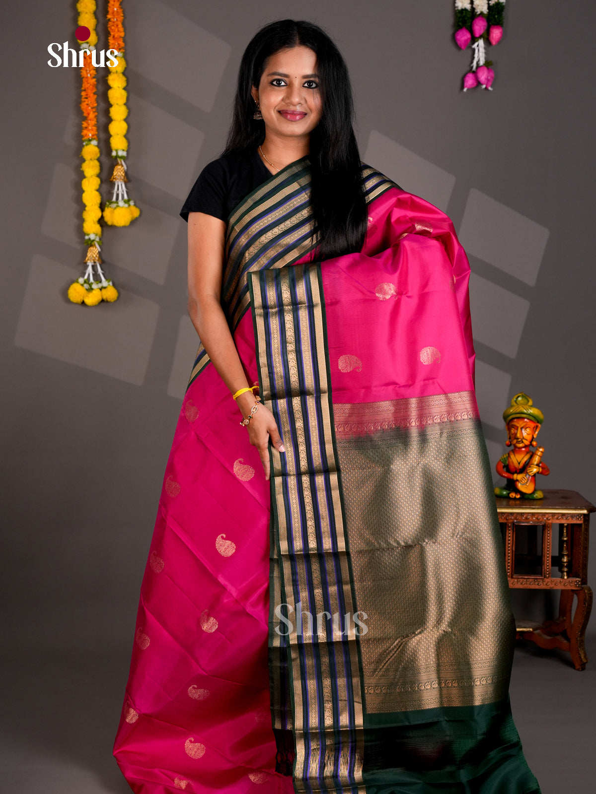 Buy Timeless Pink Kanchipuram Silk Saree with Mango Buttas, Dark Green Border With Zari Bands
