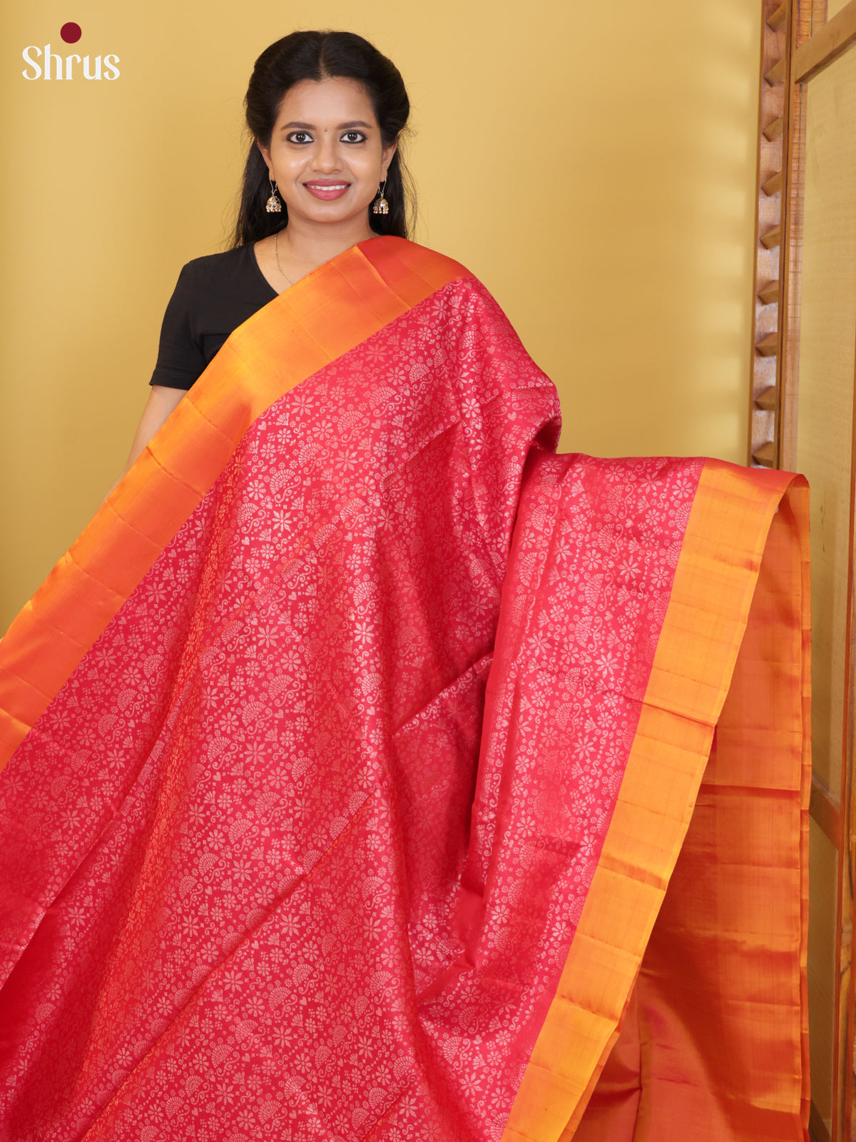 Buy Charming Pink Pure Soft Silk Saree With Zari Floral Jacquard & Orange Border & Brocade Pallu