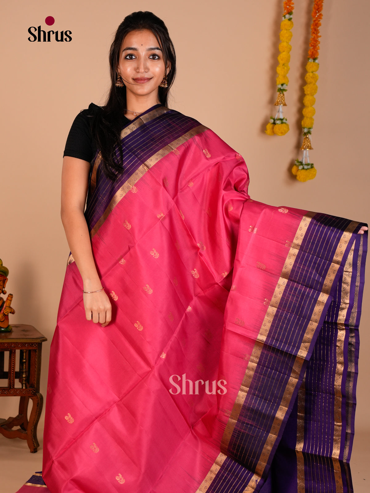 Buy Charming Pink Pure Soft Silk Saree with Gold Buttas, Navy Blue Rettaipet Border & Brocade Pallu