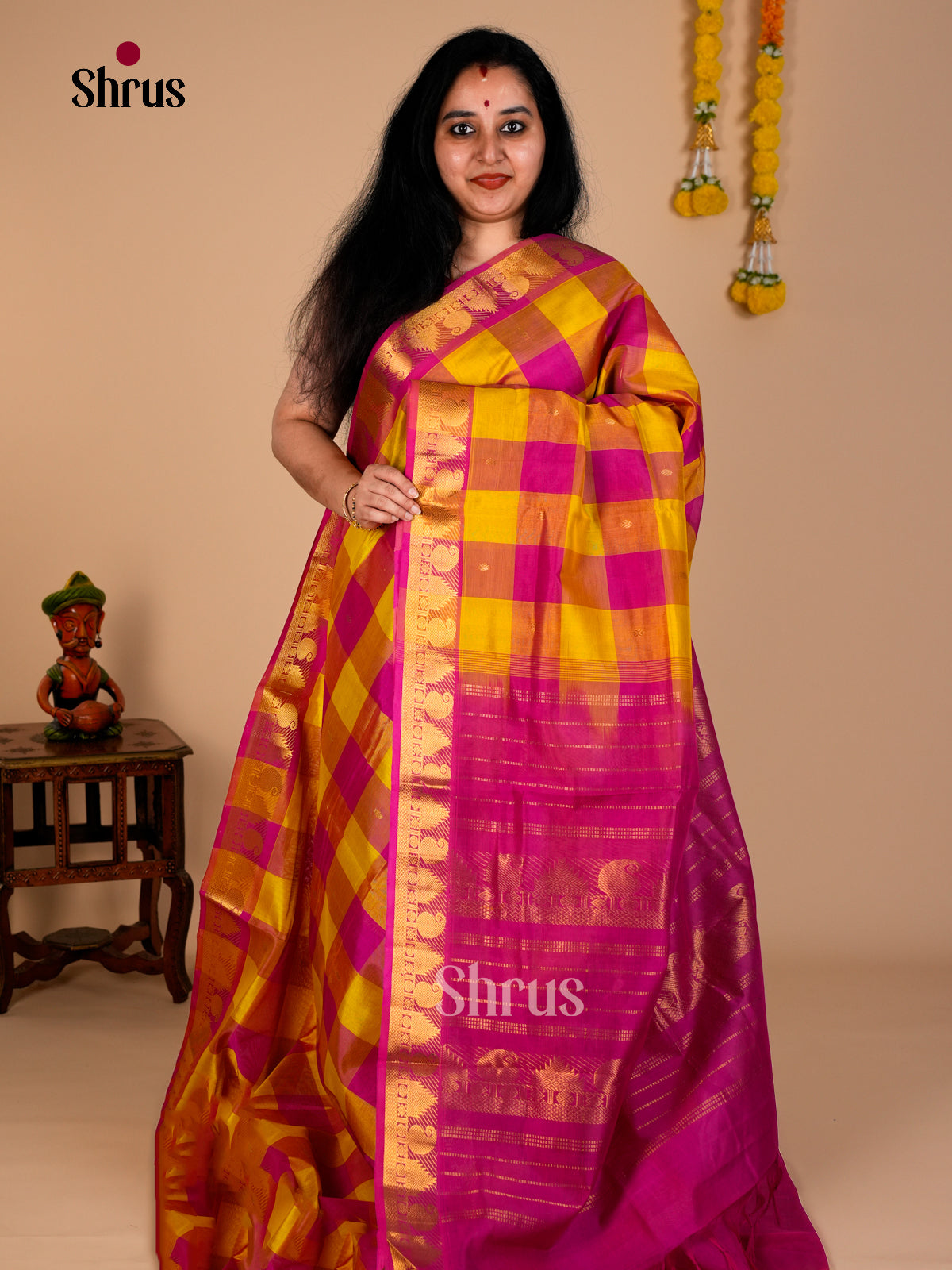 Buy Timeless Pink & Yellow Silk Cotton Saree With Paalum Pazhamum Kattam & Paink Zari Border