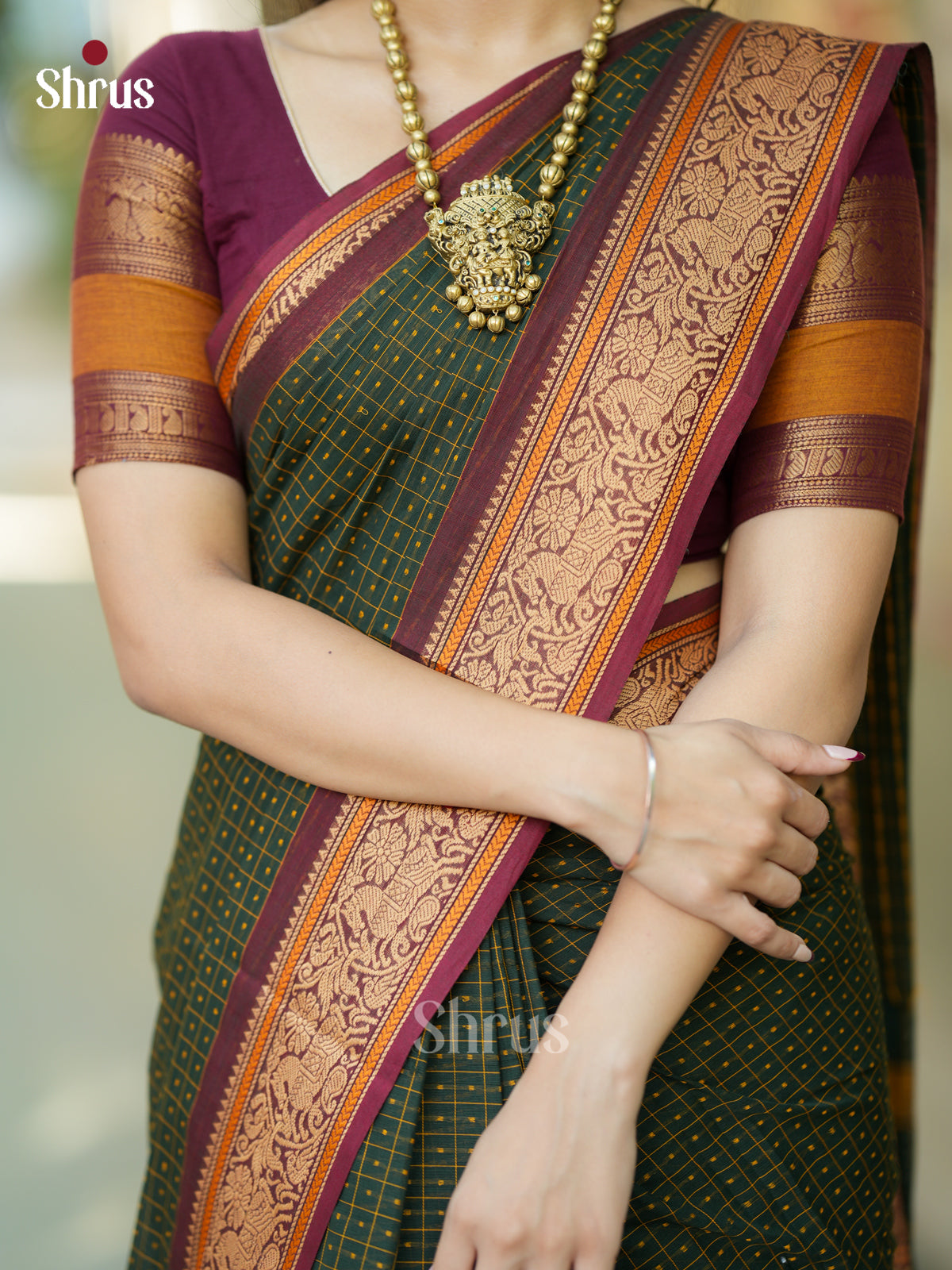 Pretty Dark Green Chettinad Cotton Sarees With Intricate Checks, Buttas & Maroon Zari Border