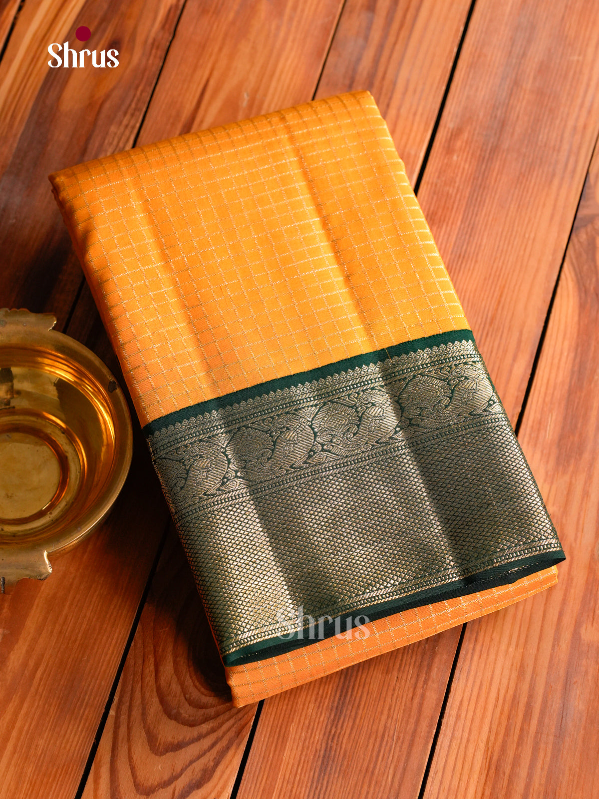 Pretty Mambazha Yellow Kanchipuram silk Saree With Intricate Zari checks | Bottle Green Zari Border & Brocade Pallu