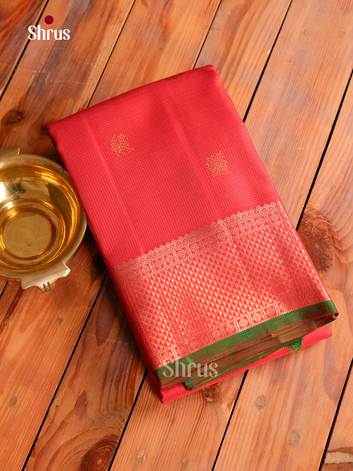 Pretty Red Kanchipuram Saree With Intricate Checks & Small Buttas | Self Zari Border with Geometric Patterns