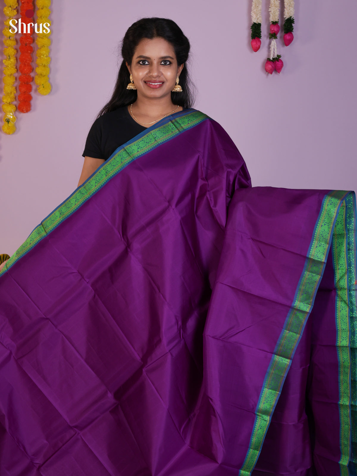 Buy Adorable Purple Kanchipuram Saree With Green Metallic Border & Blue Chit Pallu