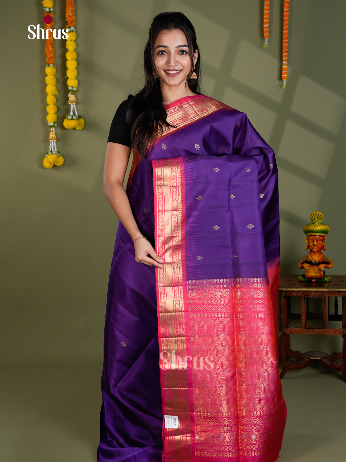 Buy Graceful Purple Soft Silk Saree With Golden Buttas, Zari Border & Pink Brocade pallu