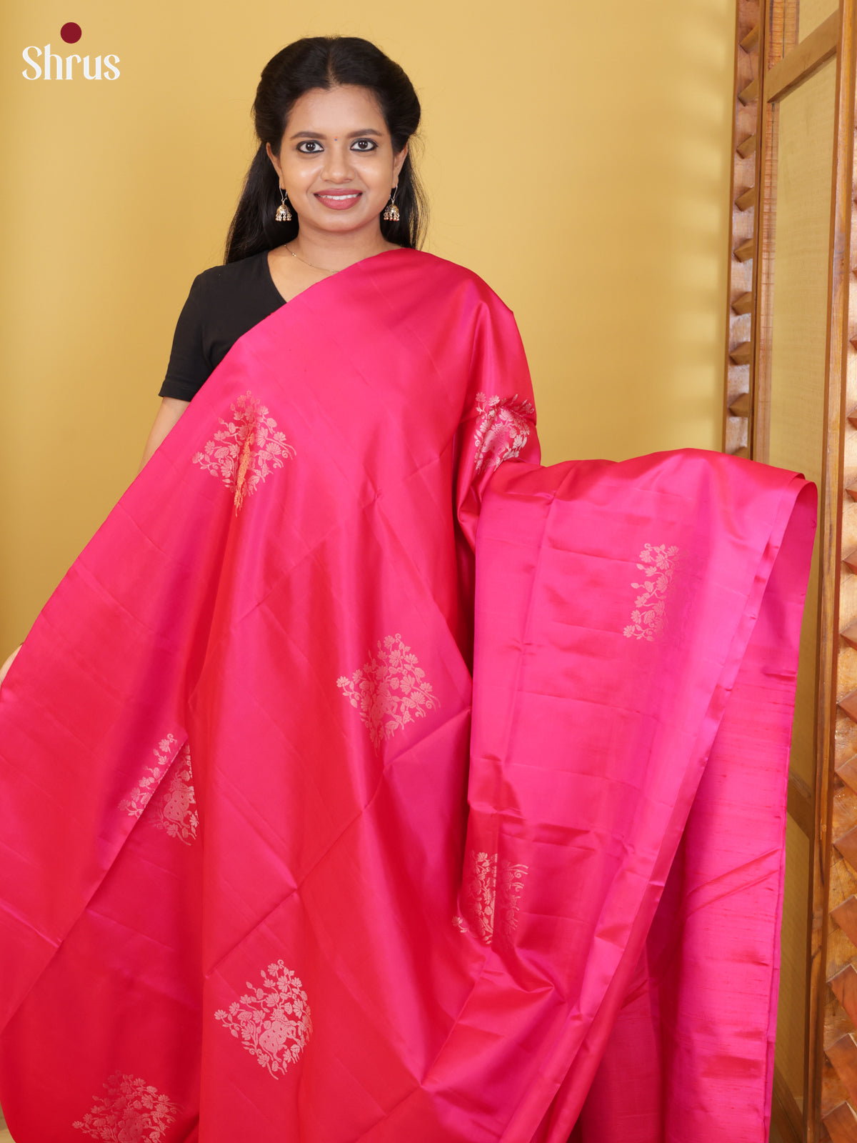 Buy Bedazzling Rani Pink Pure Soft Silk Saree With Zari Cow Motifs Framed In Floral Square Blocks