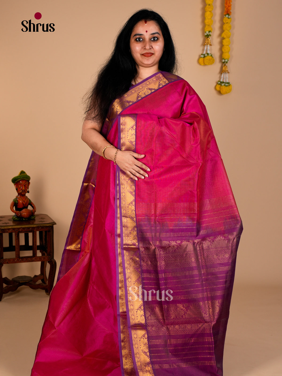 Buy Charming Rani Pink Silk Cotton Saree With Plain Body, Purple Zari Border & Traditional Pallu