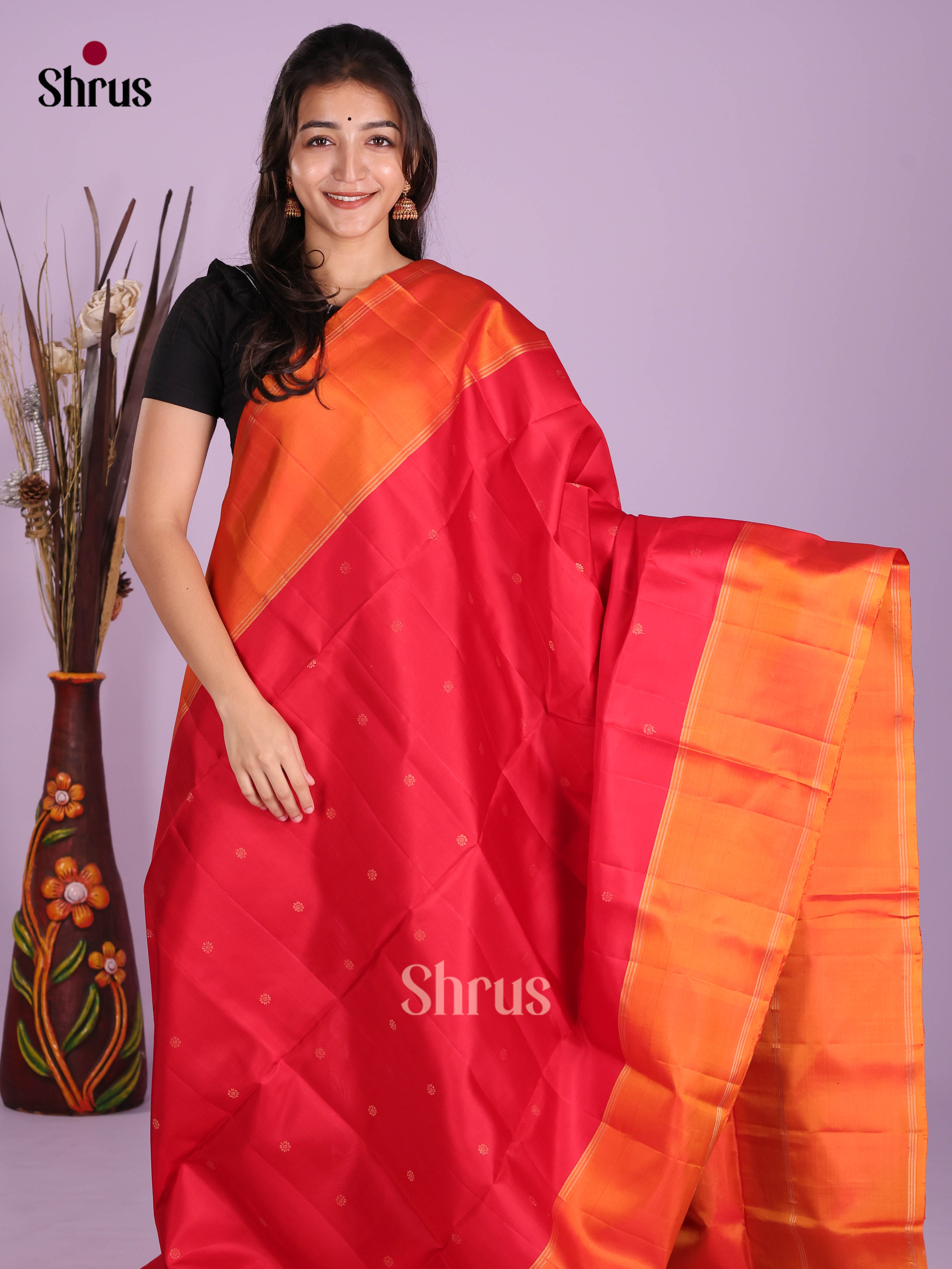 Buy Fiery Red Pure Soft Silk Saree With Golden Buttas, Dark Orange Rettapet Zari Border & Brocade Pallu