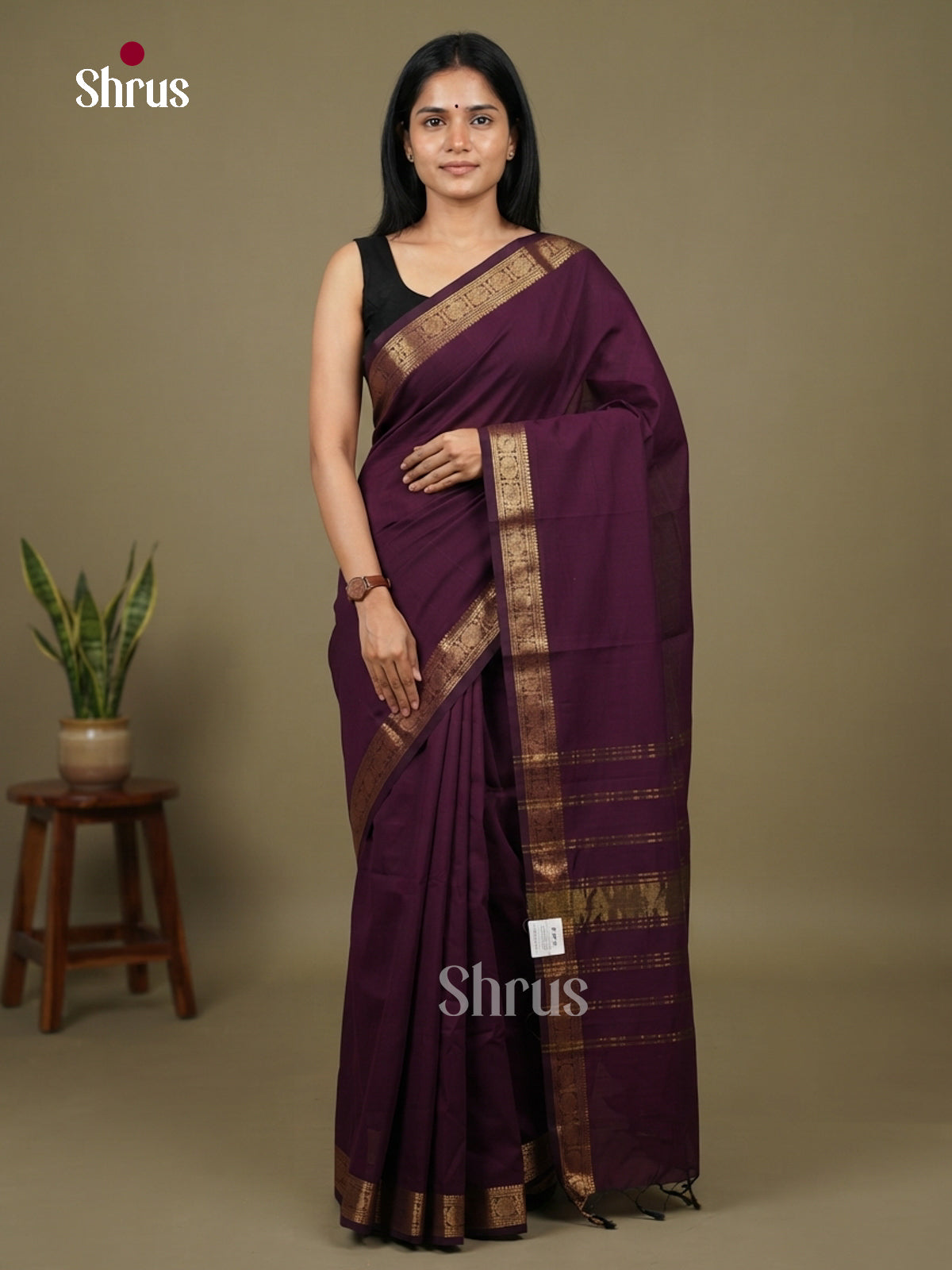 Regal Wine Purple Chettinad Cotton Saree With Plain Body, Small Zari Border & Chit Pallu