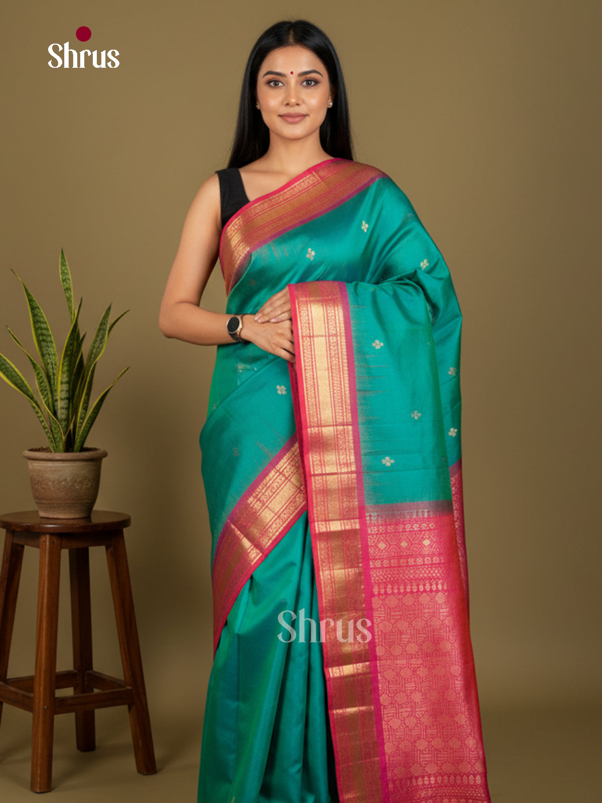 Buy Pretty Sea Green Soft Silk Sarees with Gold Buttas, Pink Traditional Zari Border & Brocade Pallu