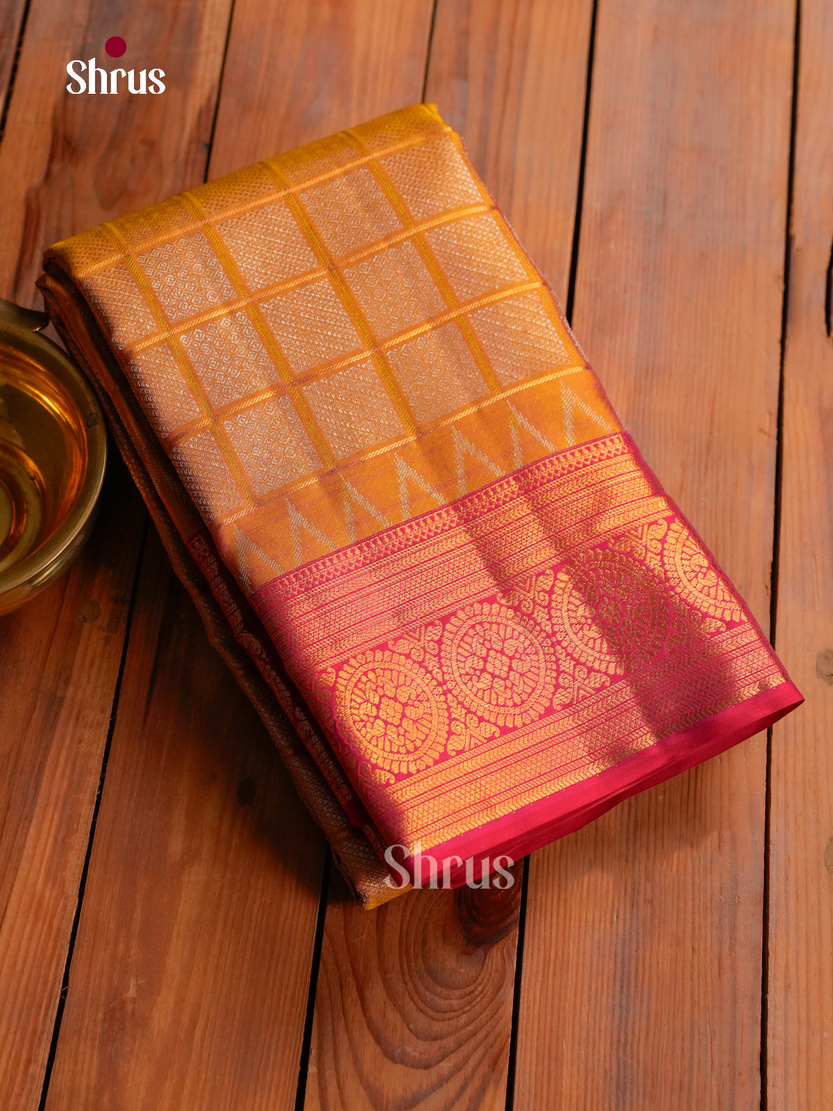 Sheeny Mustard Kanchipuram Silk Saree With Zari Geometric Patterns In Box | Deep Pink Zari Border & Pallu
