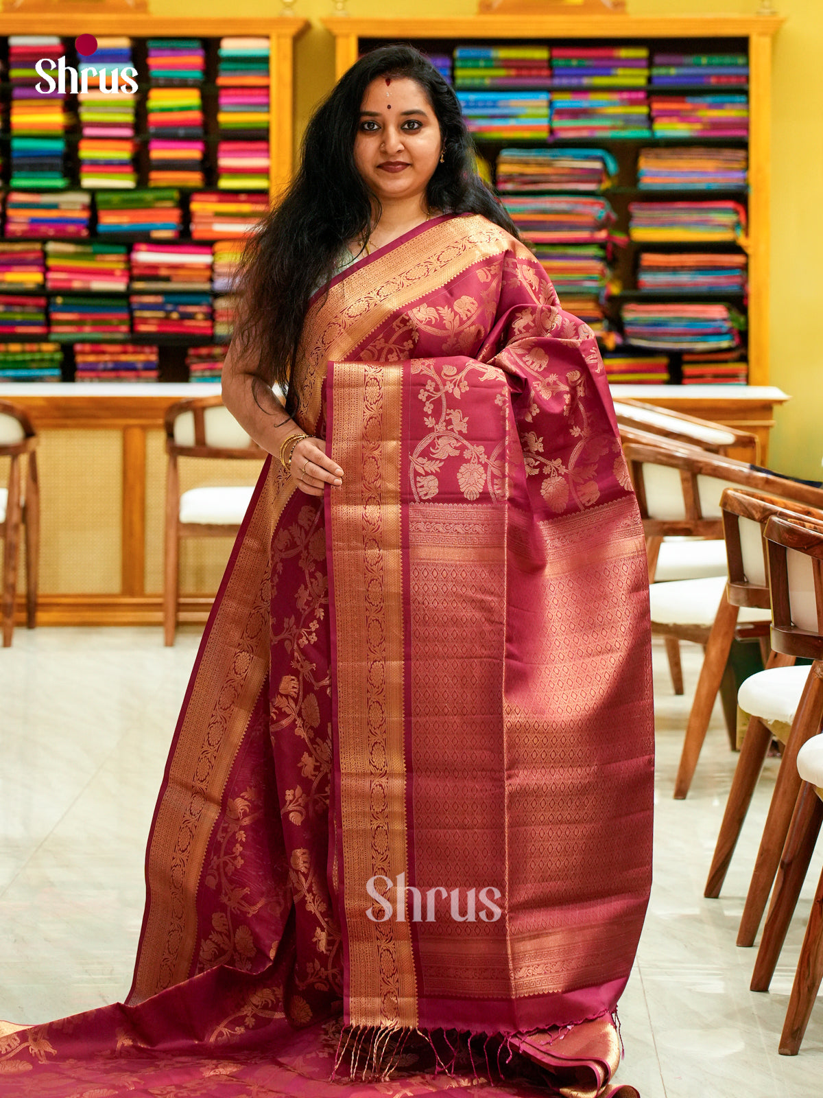 Shimmery Deep Magenta Soft Silk Saree With Vanasingaram Pattern & Brocade Zari pallu