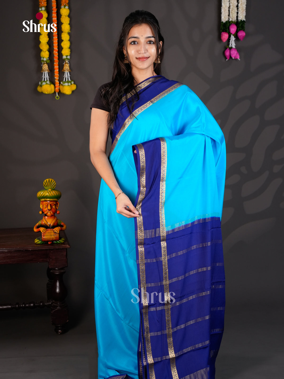 Buy Graceful Sky Blue Mysore Silk Saree With Broad Blue Rettaipet Zari Border & Chit Pallu