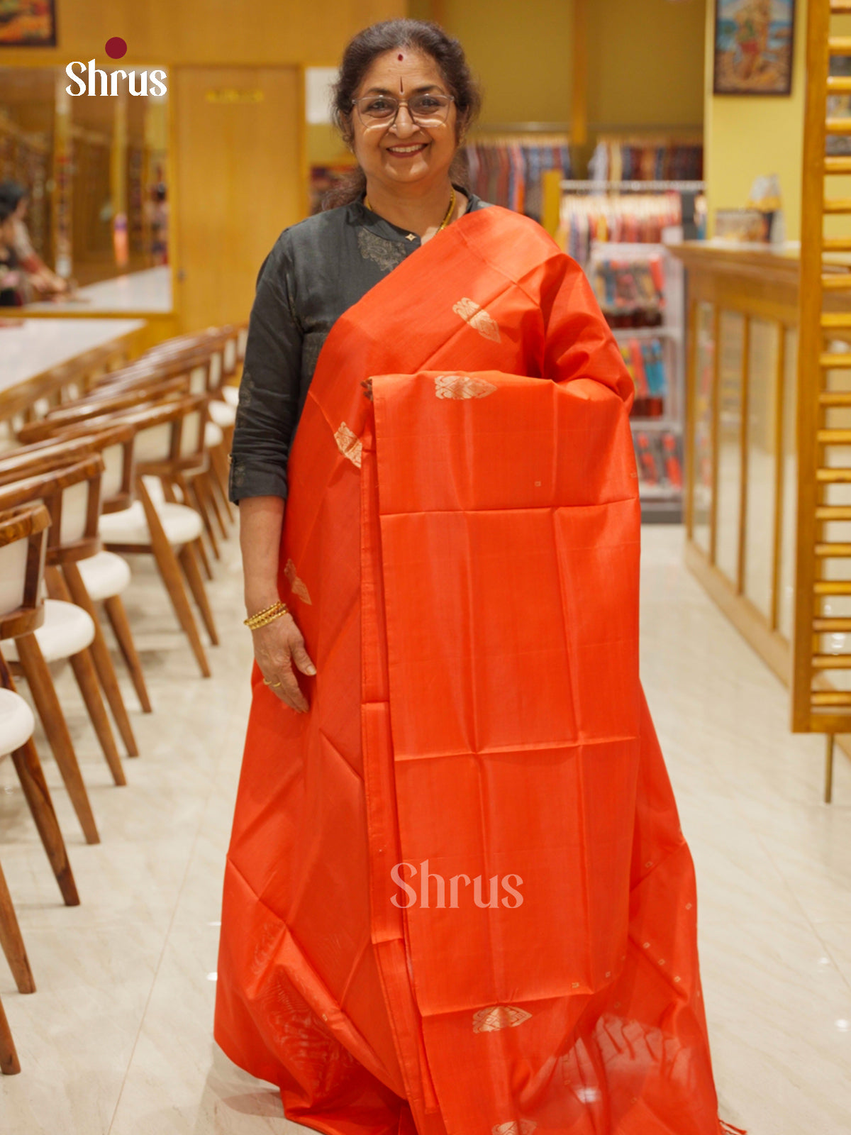 EAS23078 - Banana Pith without blouse - Saree - Shop on Shrus.com