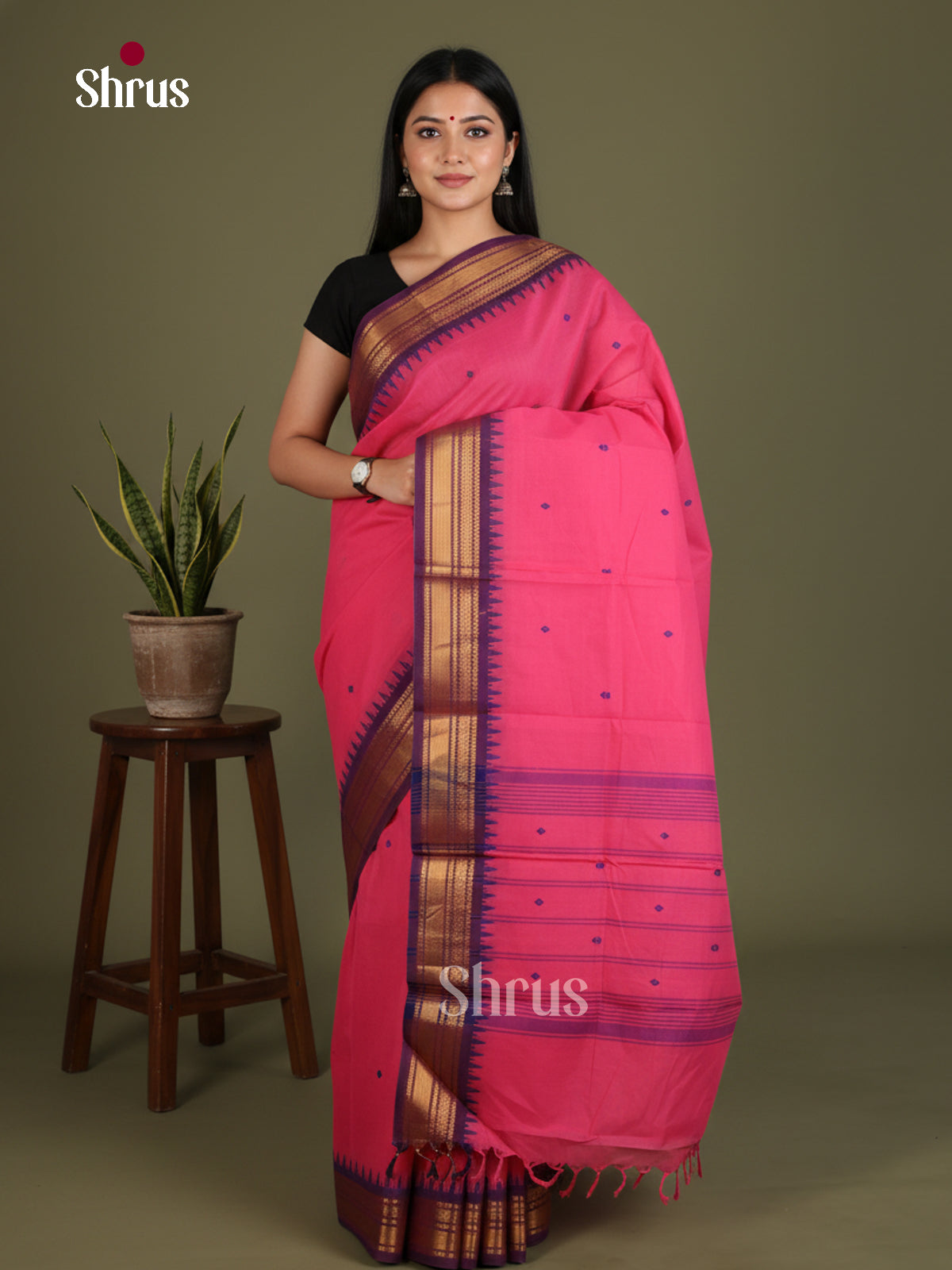 Stunning Pink Chettinad Cotton Saree With Small Thread Buttas & Blue Temple Zari Border