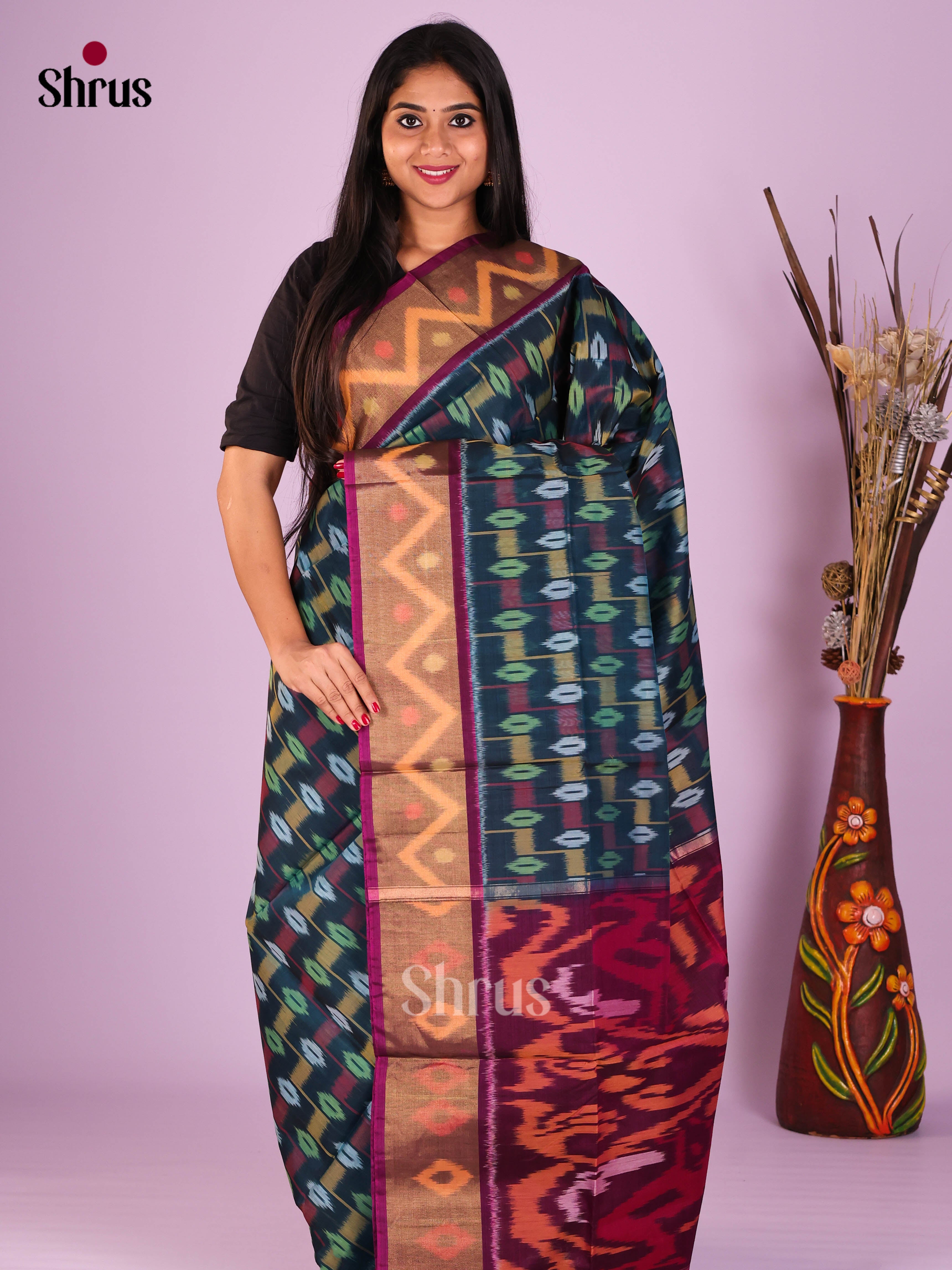Buy Pretty Teal Blue Pochampally Silk Cotton Saree With Ikat Motifs, Magenta Border & Pallu