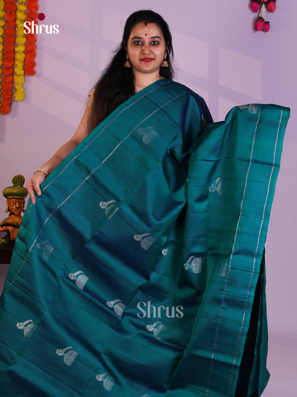 Buy Lustrous Teal Blue Pure Soft Silk Saree With Silver Parrot Motifs, Rettaipet Border & Brocade Pallu