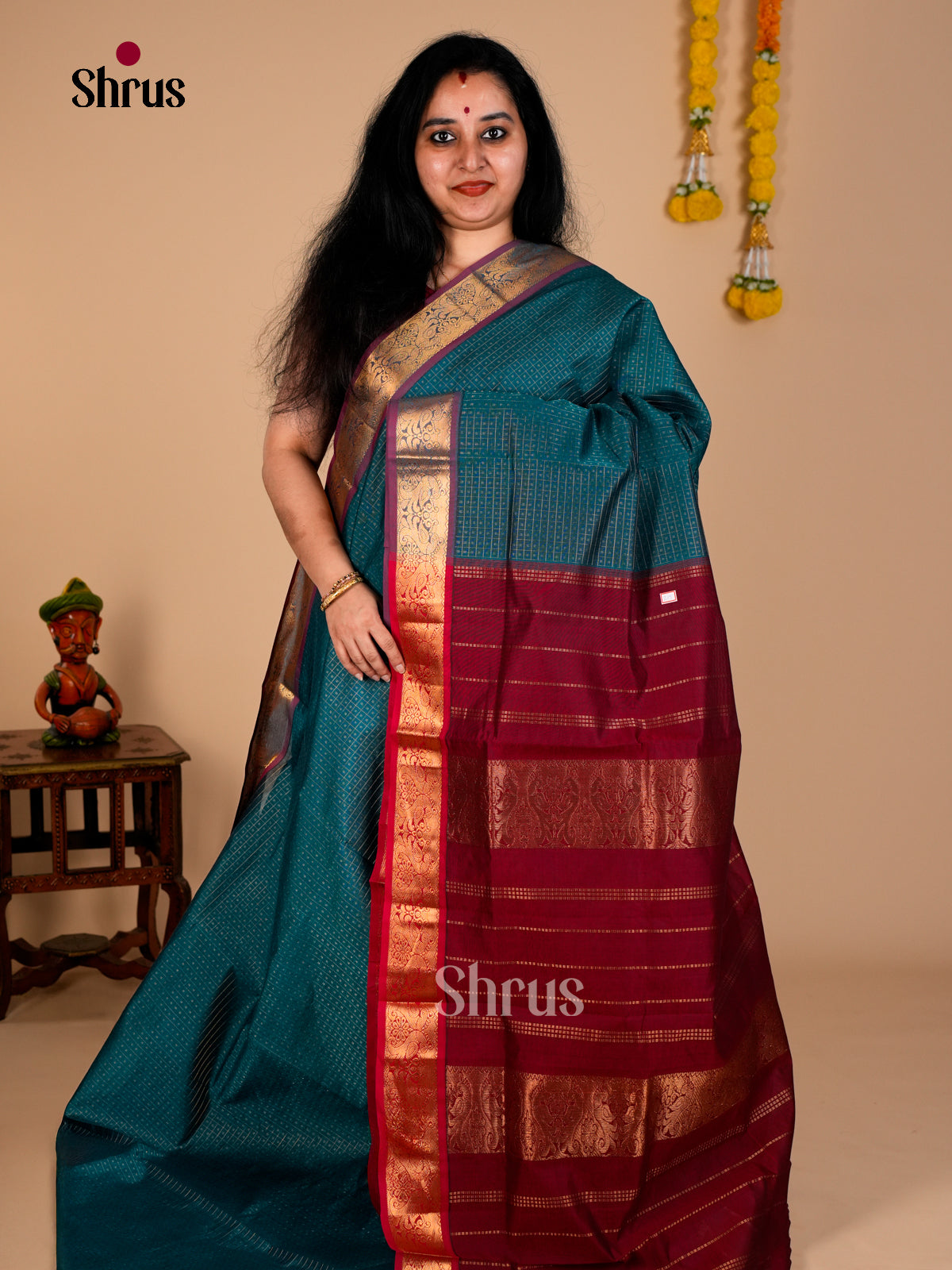 Buy Cute Teal Silk Cotton Saree With Golden Checks, Buttas, Maroon Zari Woven Border & Pallu