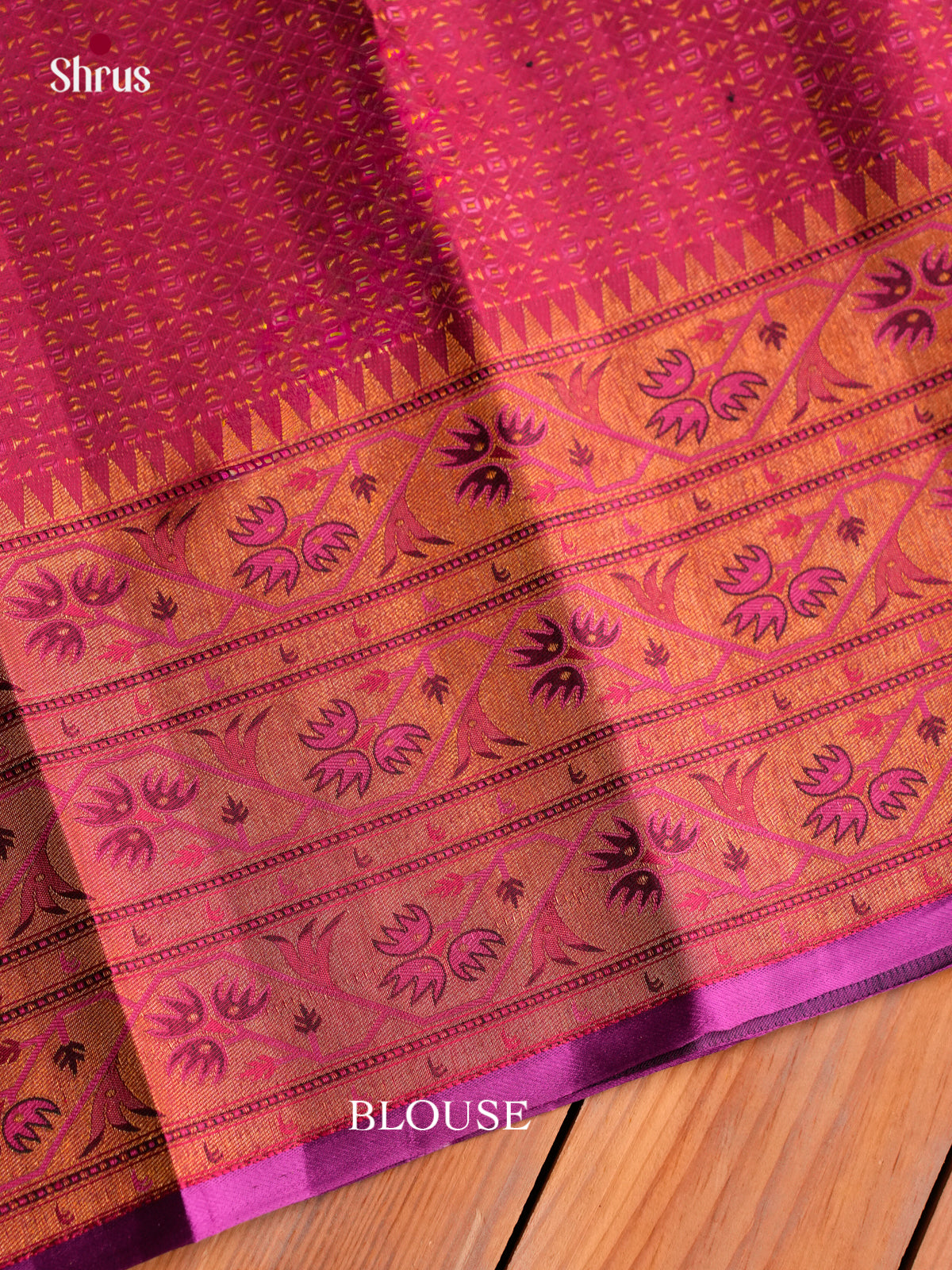 Timeless Green Pattu Saree With Jaal Patterns | Magenta Floral Vines Border & Pallu