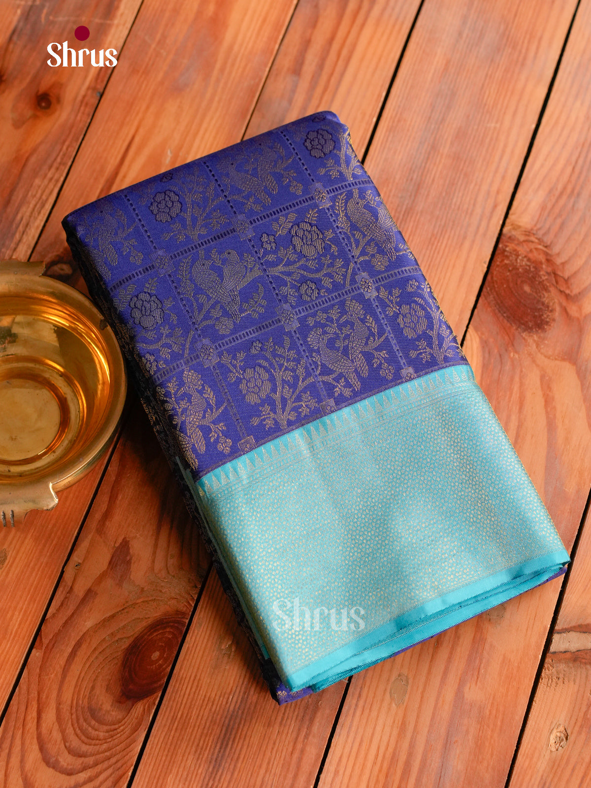 Timeless Royal Blue Kanchipuram Silk Saree With Checks, Bird Motifs & Sky Blue Zari Border