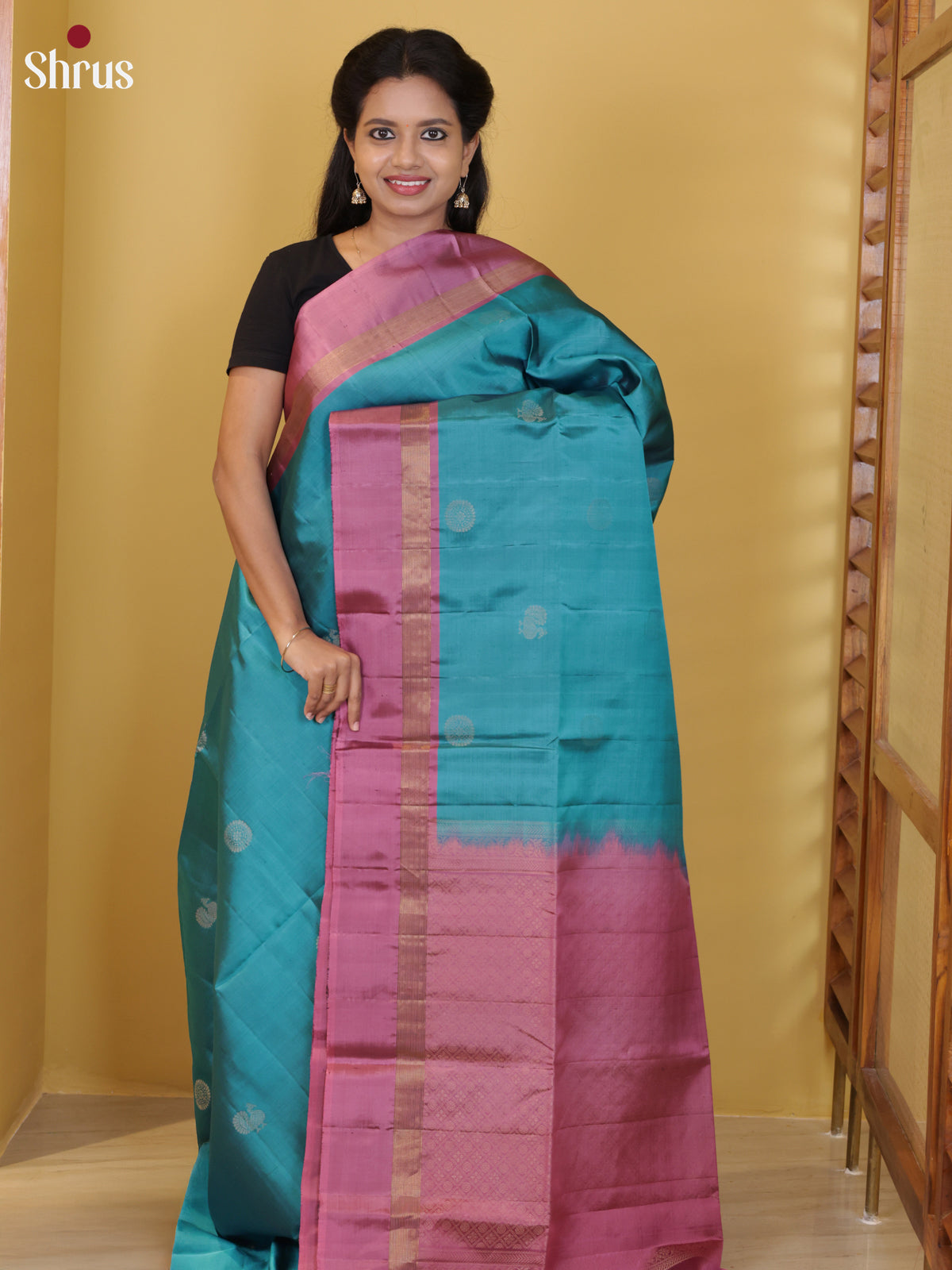 Buy Striking Turquoise Soft Silk Saree with Floral Motifs, Lotus Pink Border & Brocade Pallu