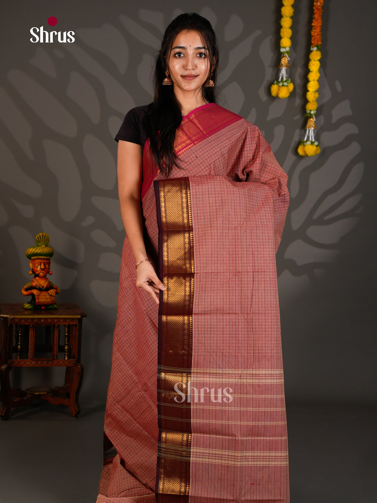 Unique Onion Peel Chettinad Cotton Saree With Thread Checks & Ganga Jamuna Zari Border