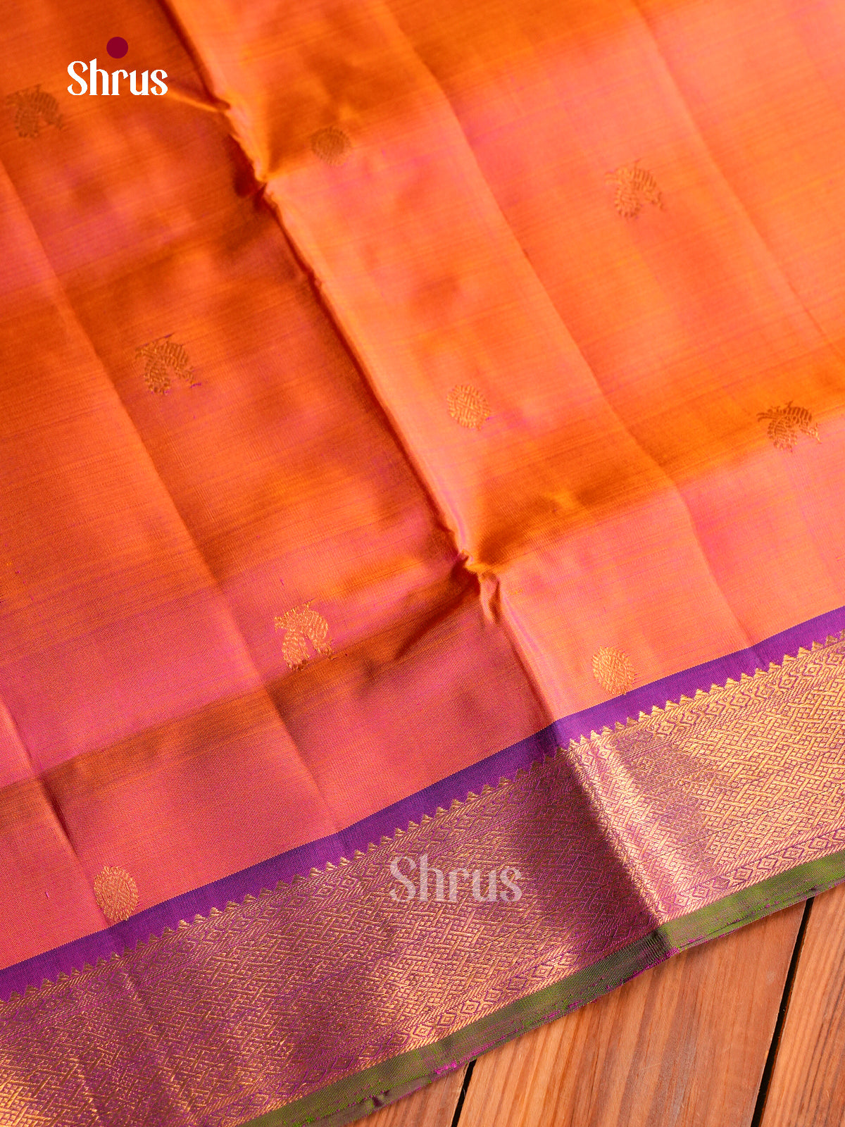 Vivid Dual Tone Orange 9Yards Kanchipuram Sarees With Gold Buttas | Purple Zari Border & Pallu