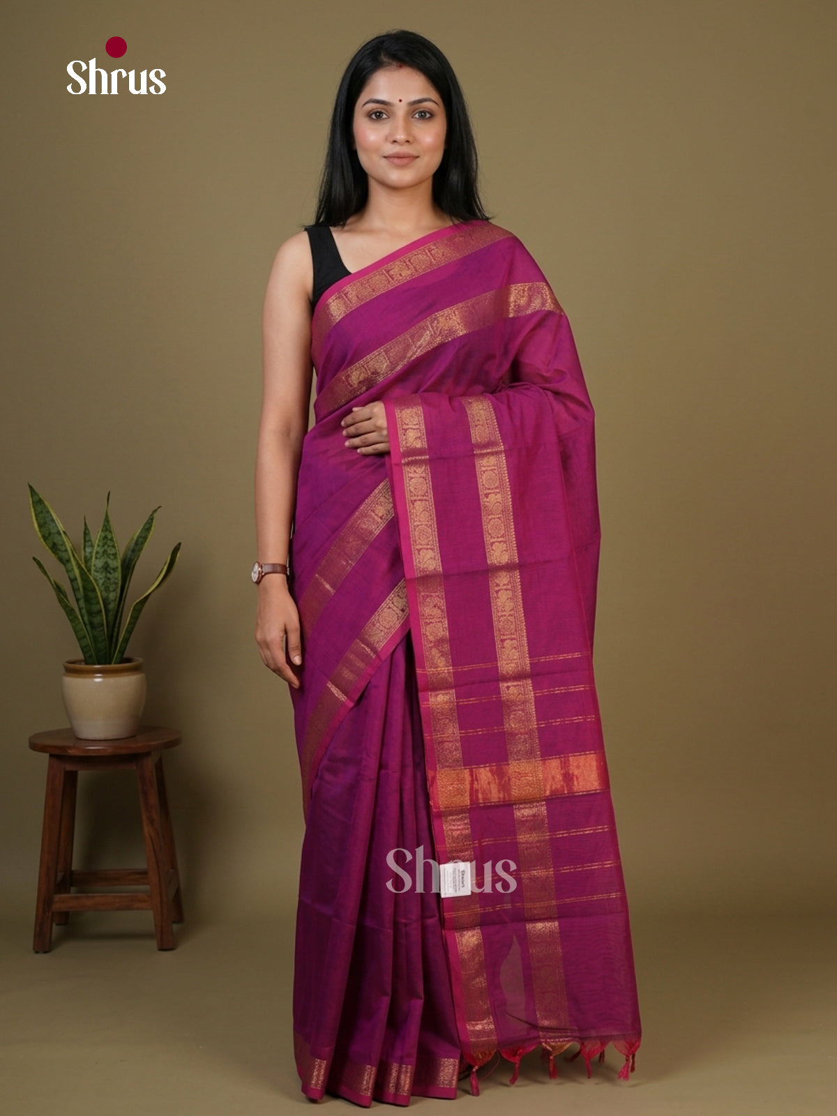 Vivid Magenta Chettinad Cotton Saree With Solid Body, Rettapet Zari Border & Chit Pallu