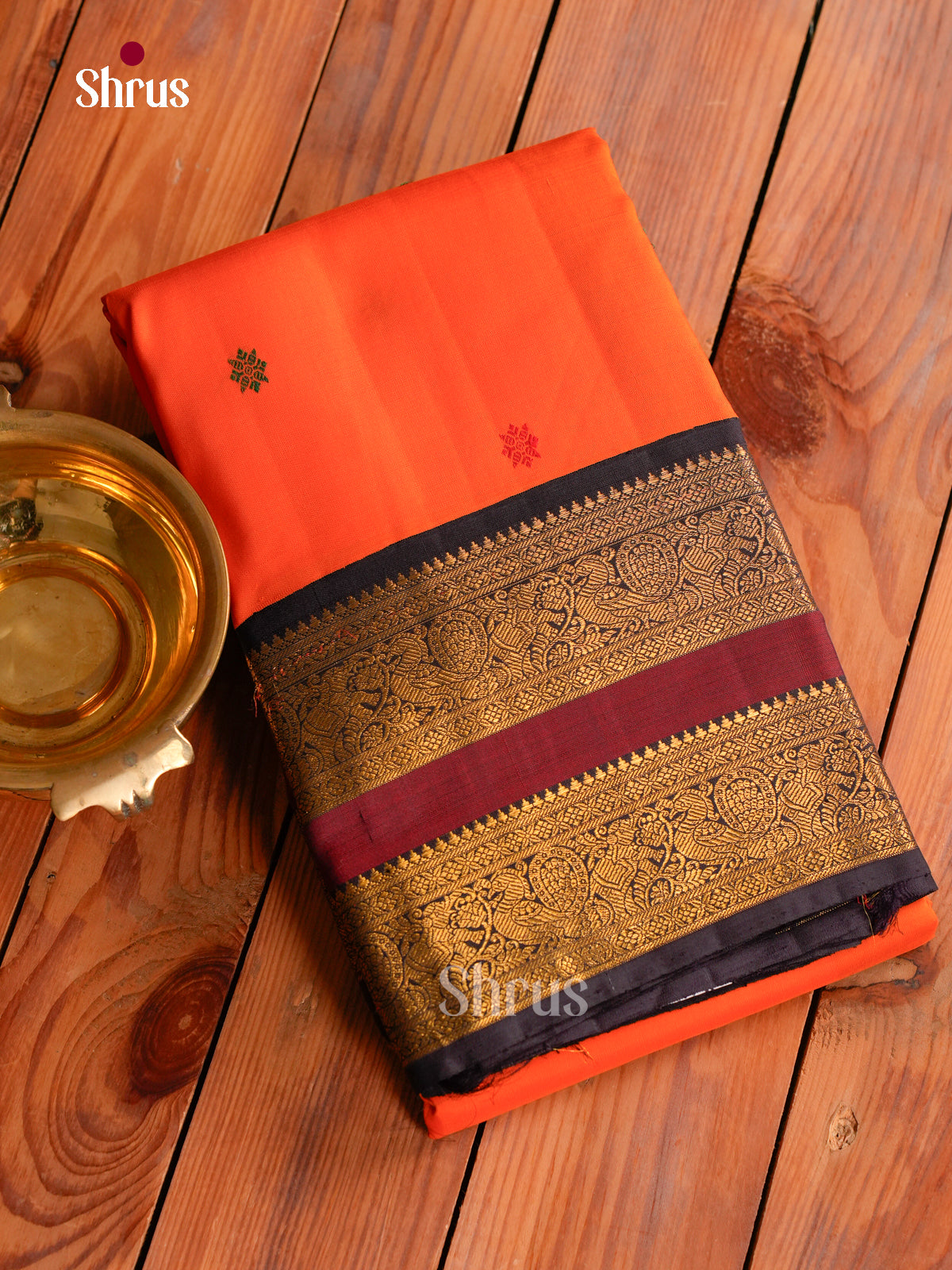 Vivid Orange Kanchipuram Saree With Thread Buttas & Black Rettapet Zari Border With Maroon Band