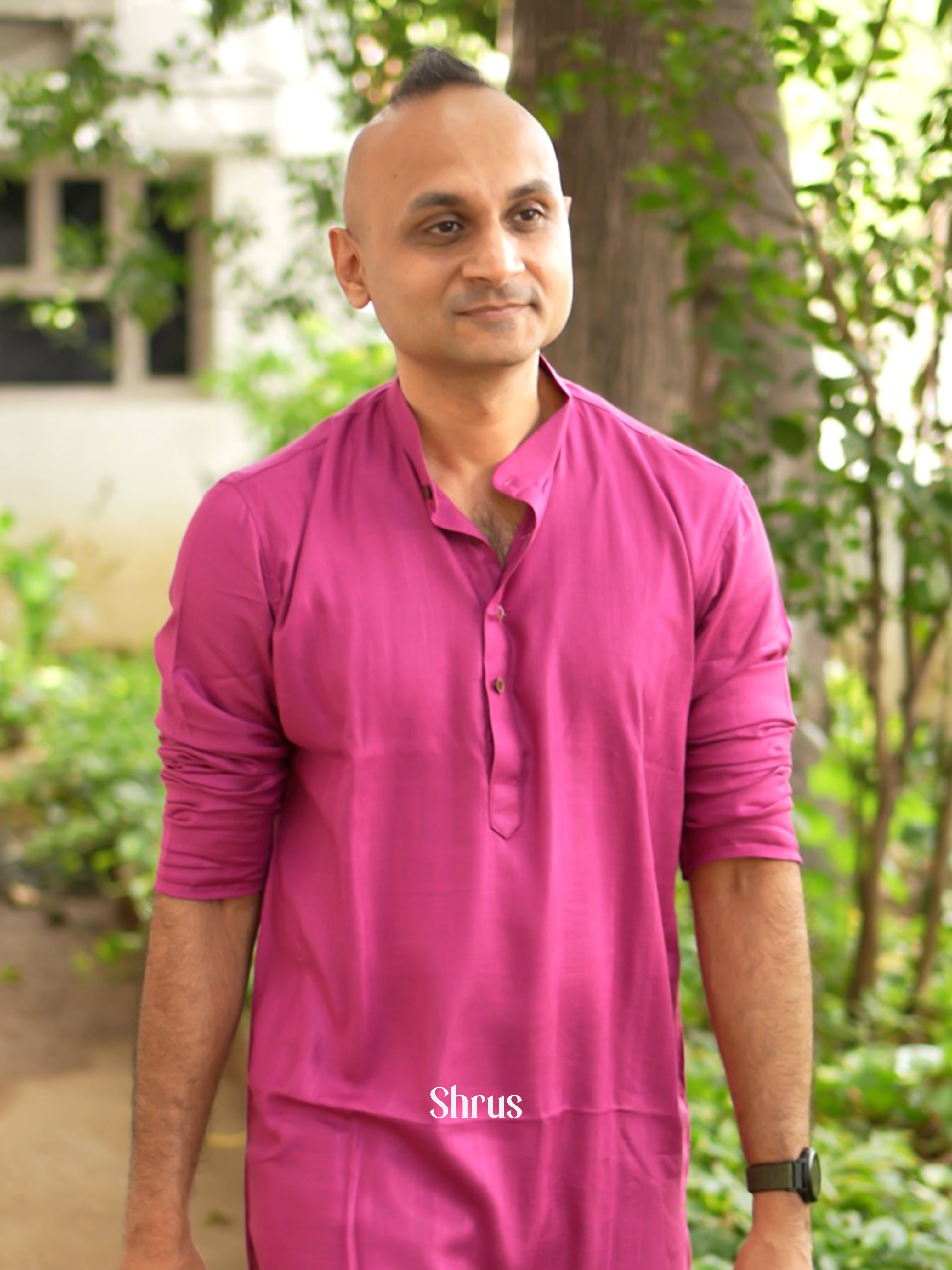 CES18048 - Readymade Mens Kurta - Shop on ShrusEternity.com