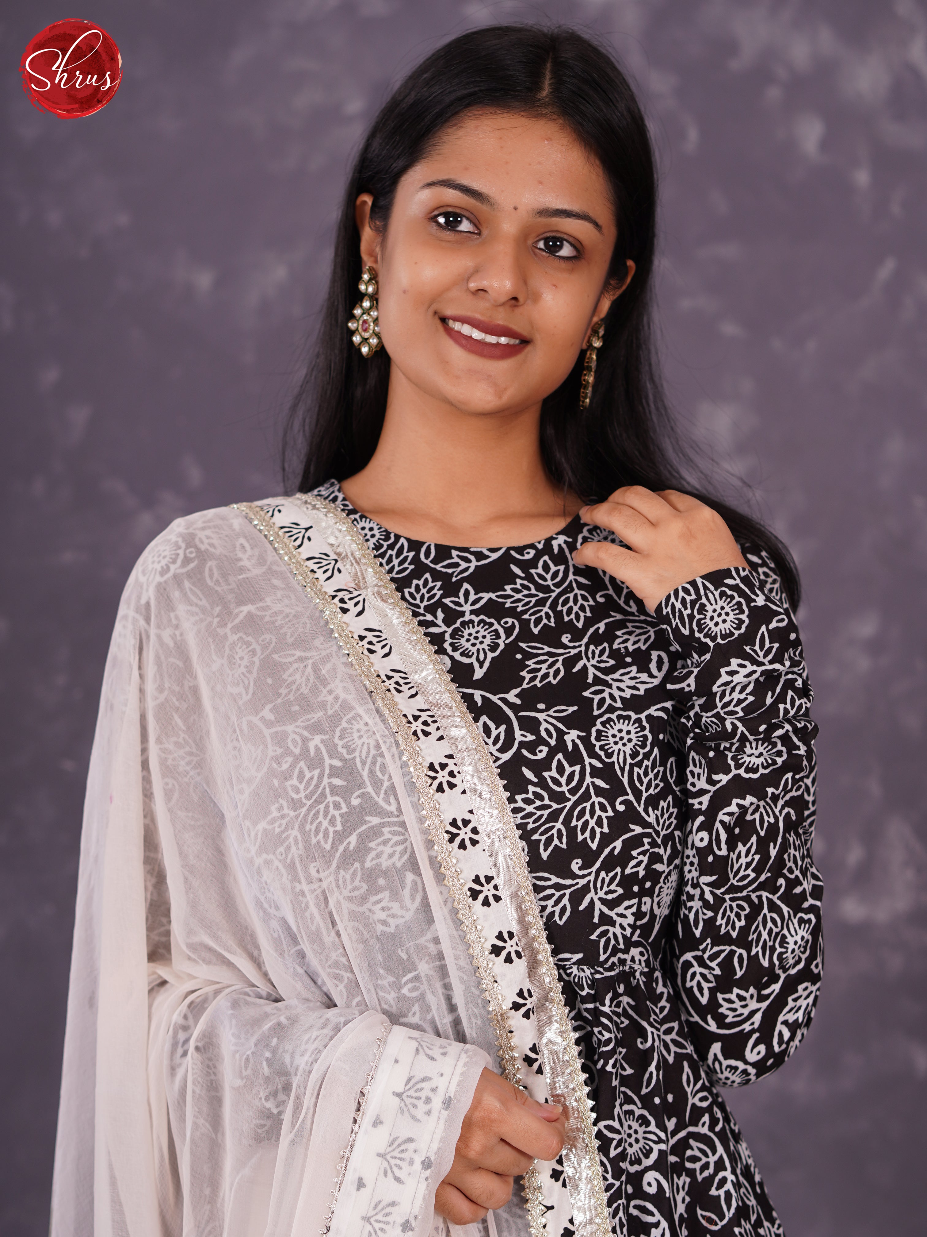 BHS09046 - Readymade kurti - Shop on ShrusEternity.com