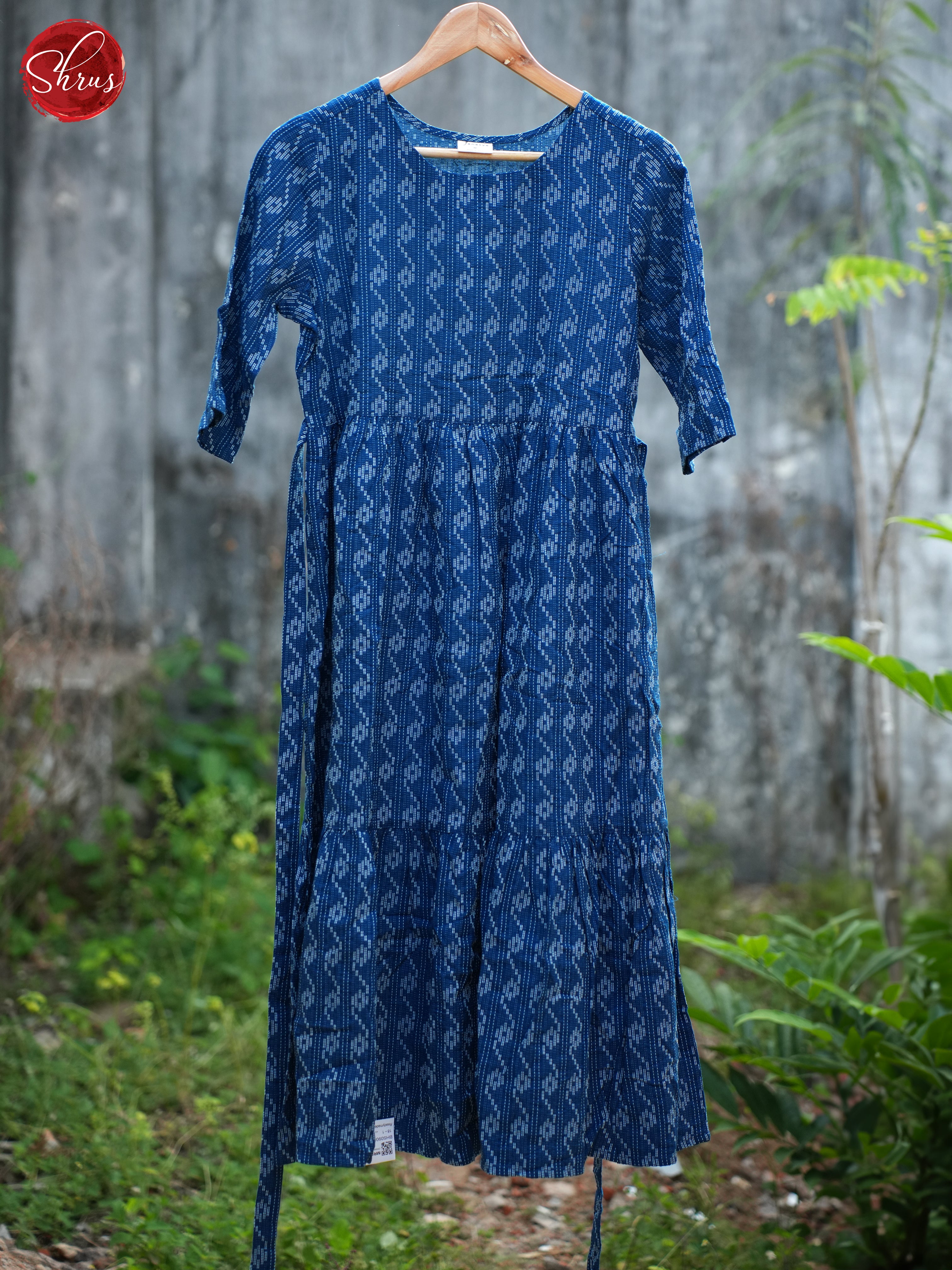 Blue - Casual printed Readymade kurti - Shop on ShrusEternity.com
