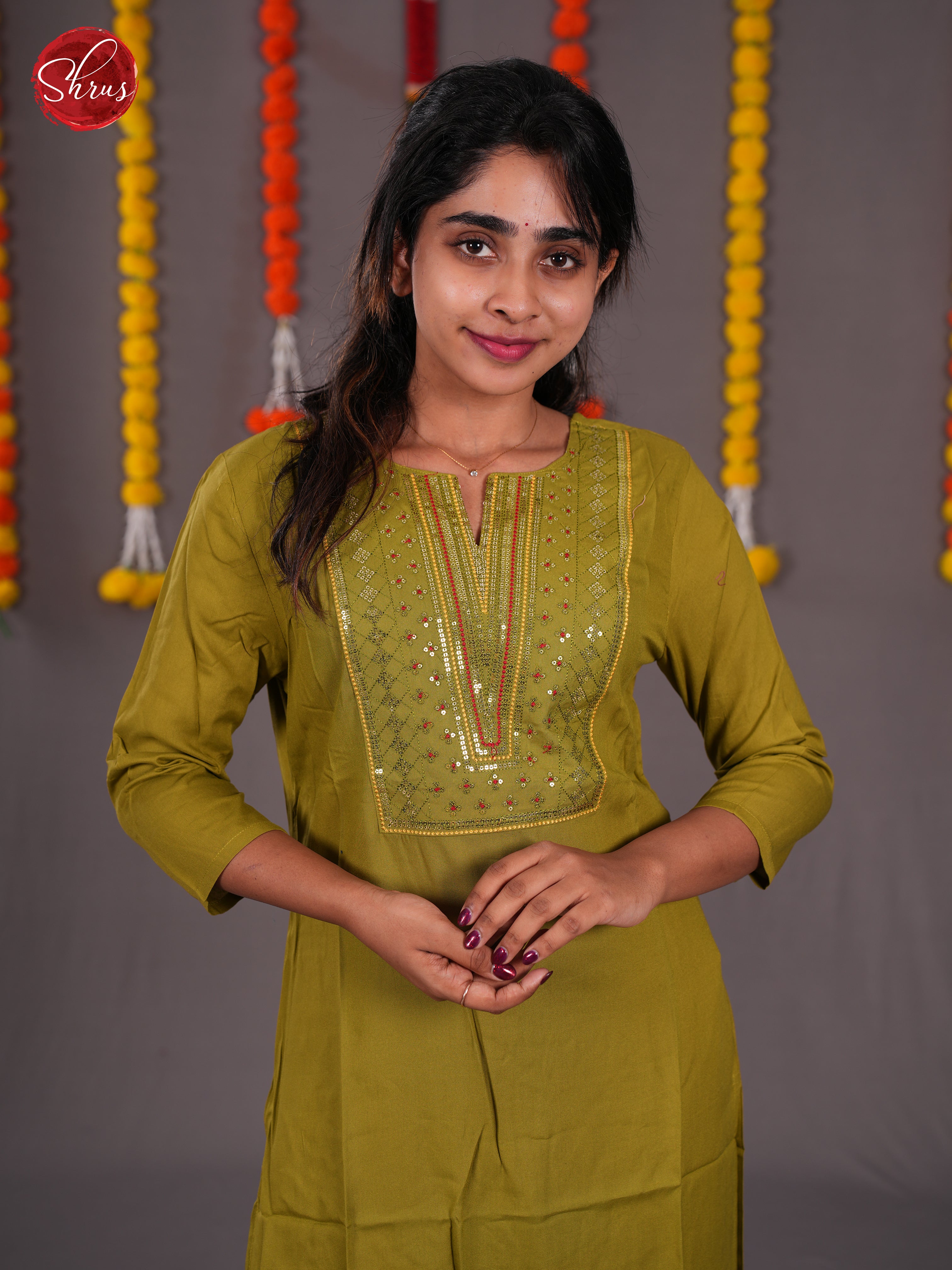 BIS16106 - Readymade Kurti - Shop on ShrusEternity.com