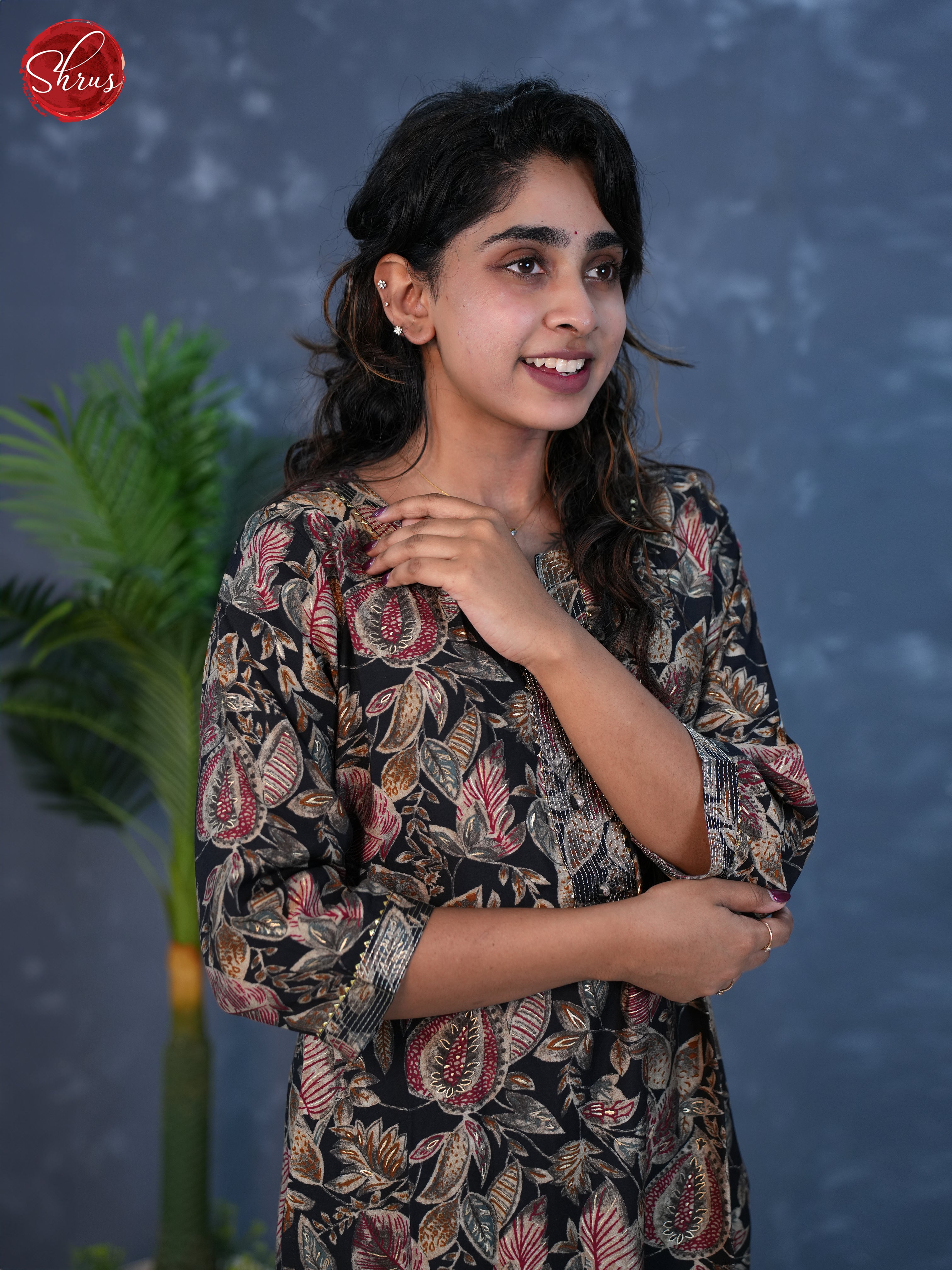 Black -Printed Readymade kurti - Shop on ShrusEternity.com