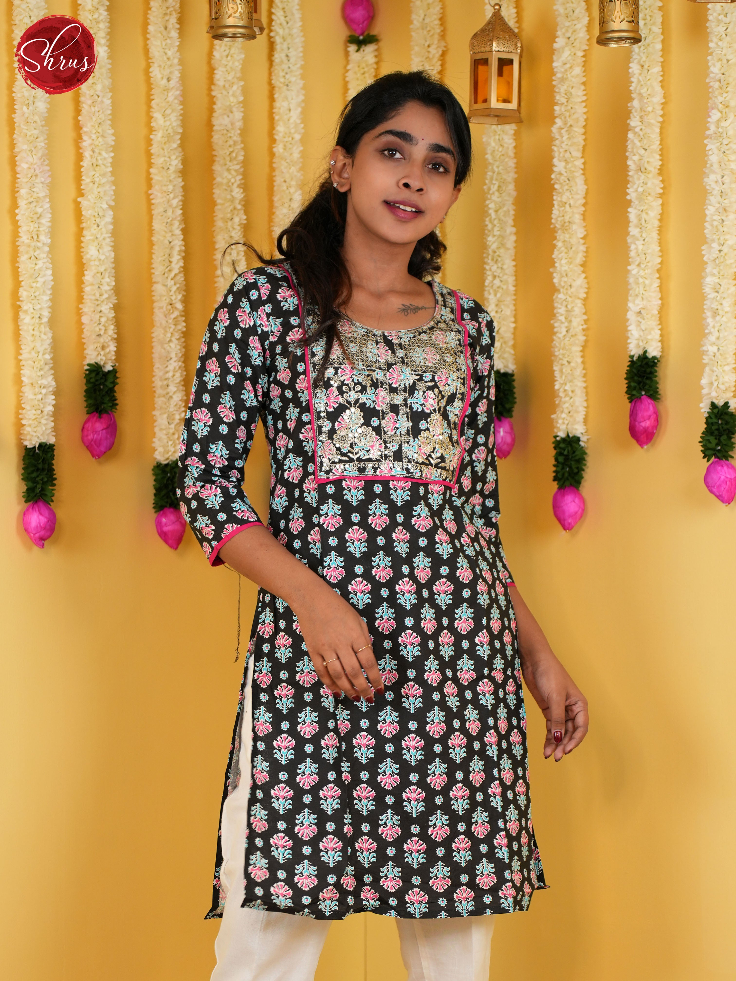 Black -Readymade Kurti - Shop on ShrusEternity.com