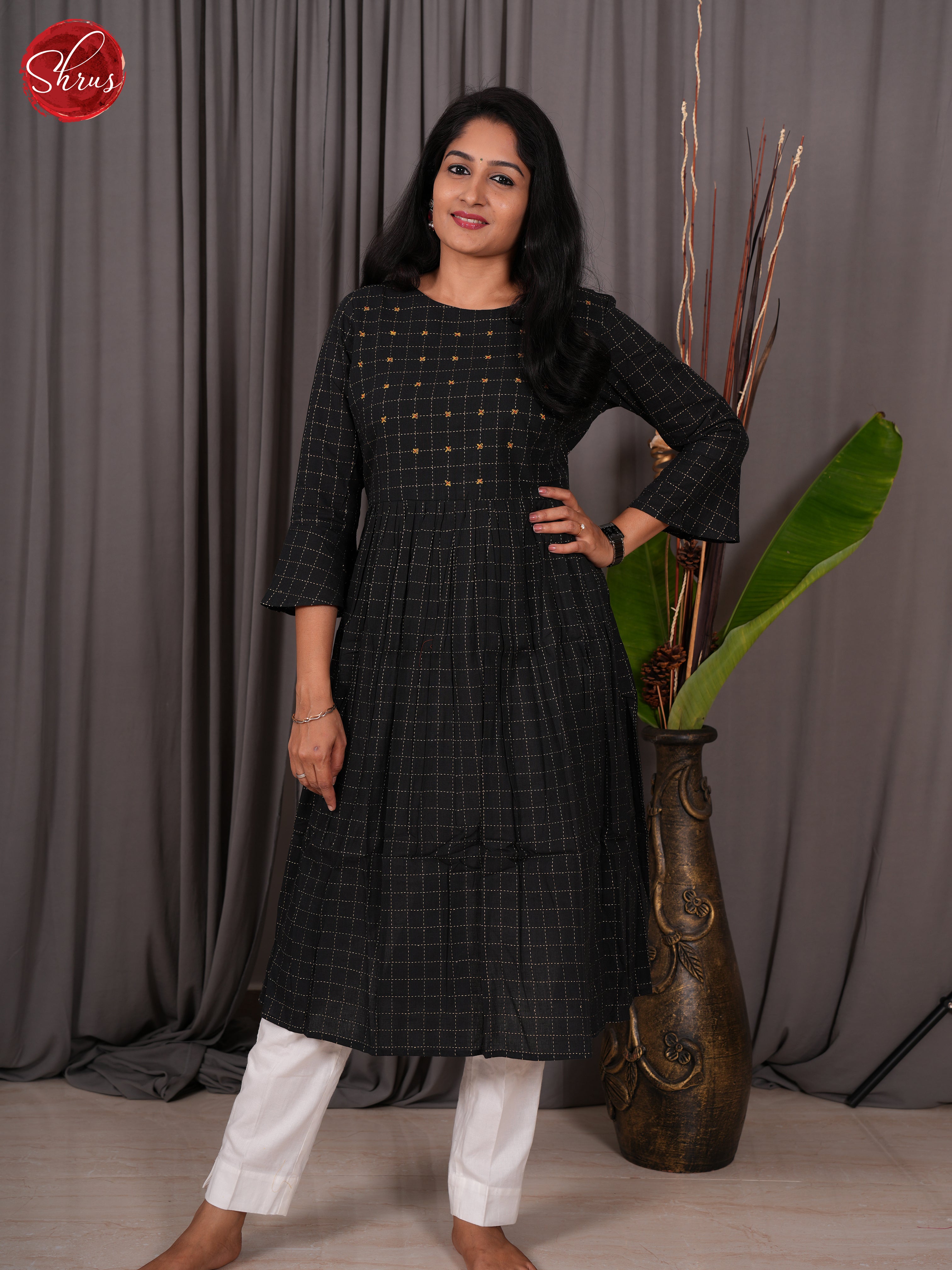 Black -Readymade Kurti - Shop on ShrusEternity.com