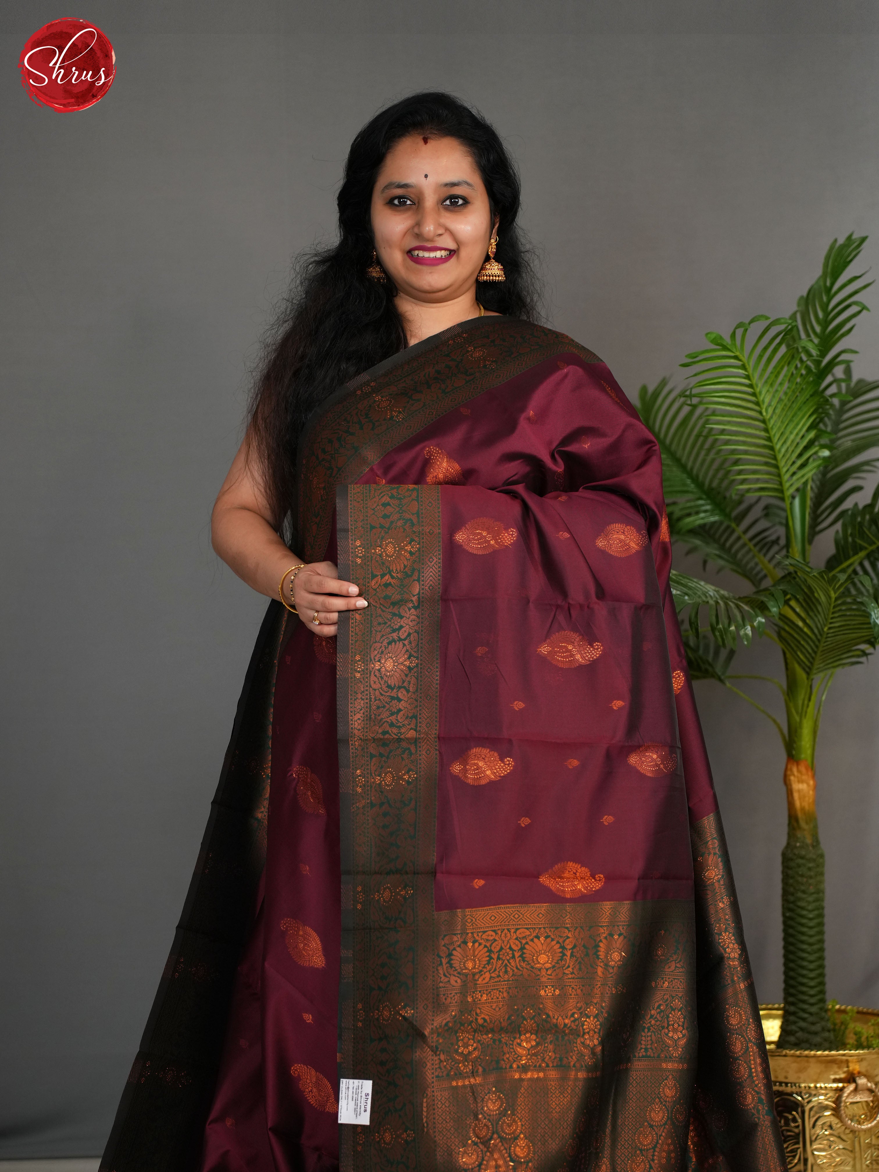 Arakku Maroon And Green-Semi Kanchipuram Saree - Shop on ShrusEternity.com