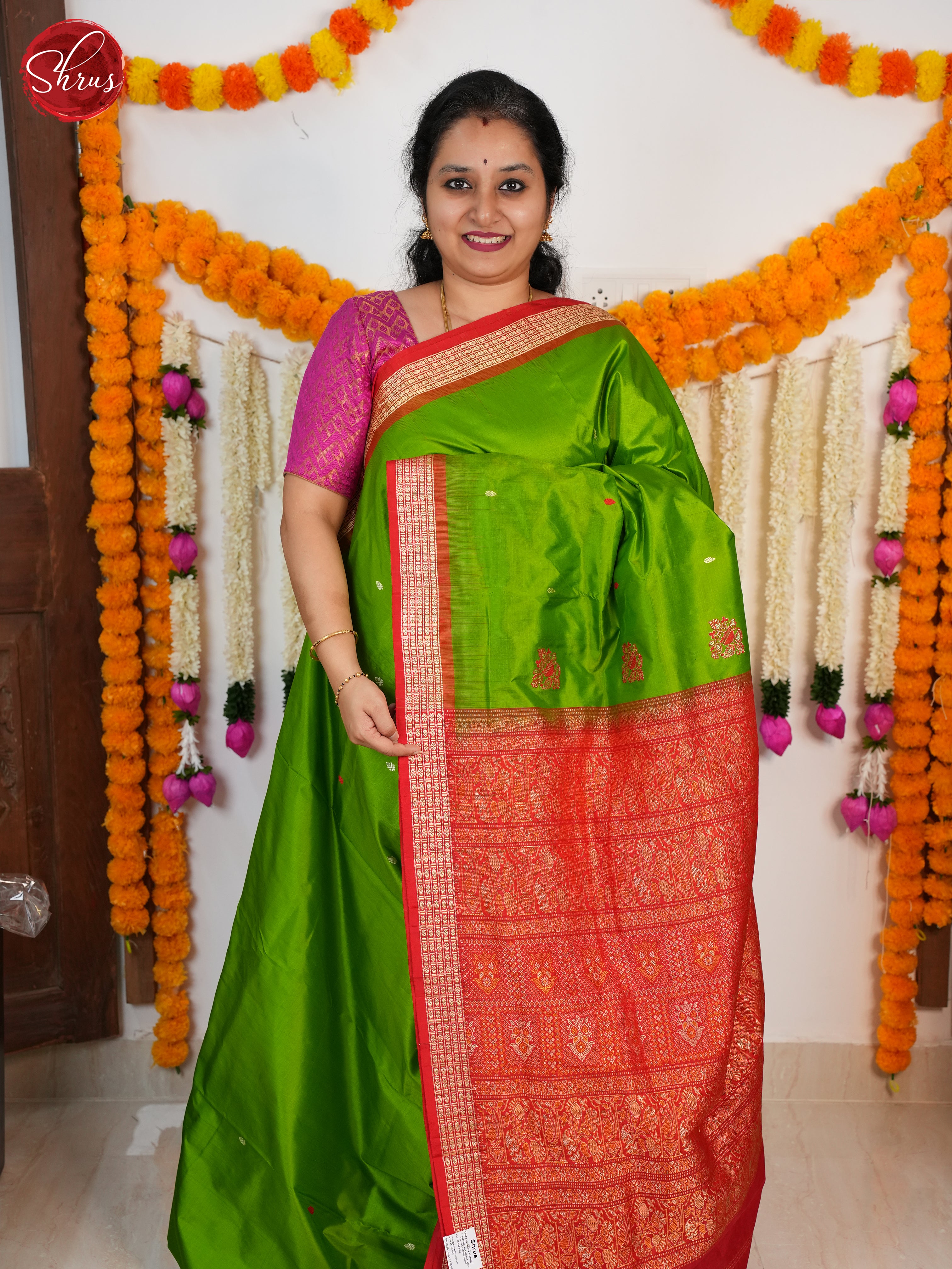 Dark Leaf Green & Red - Odisha Sambalpuri Silk Saree - Shop on ShrusEternity.com